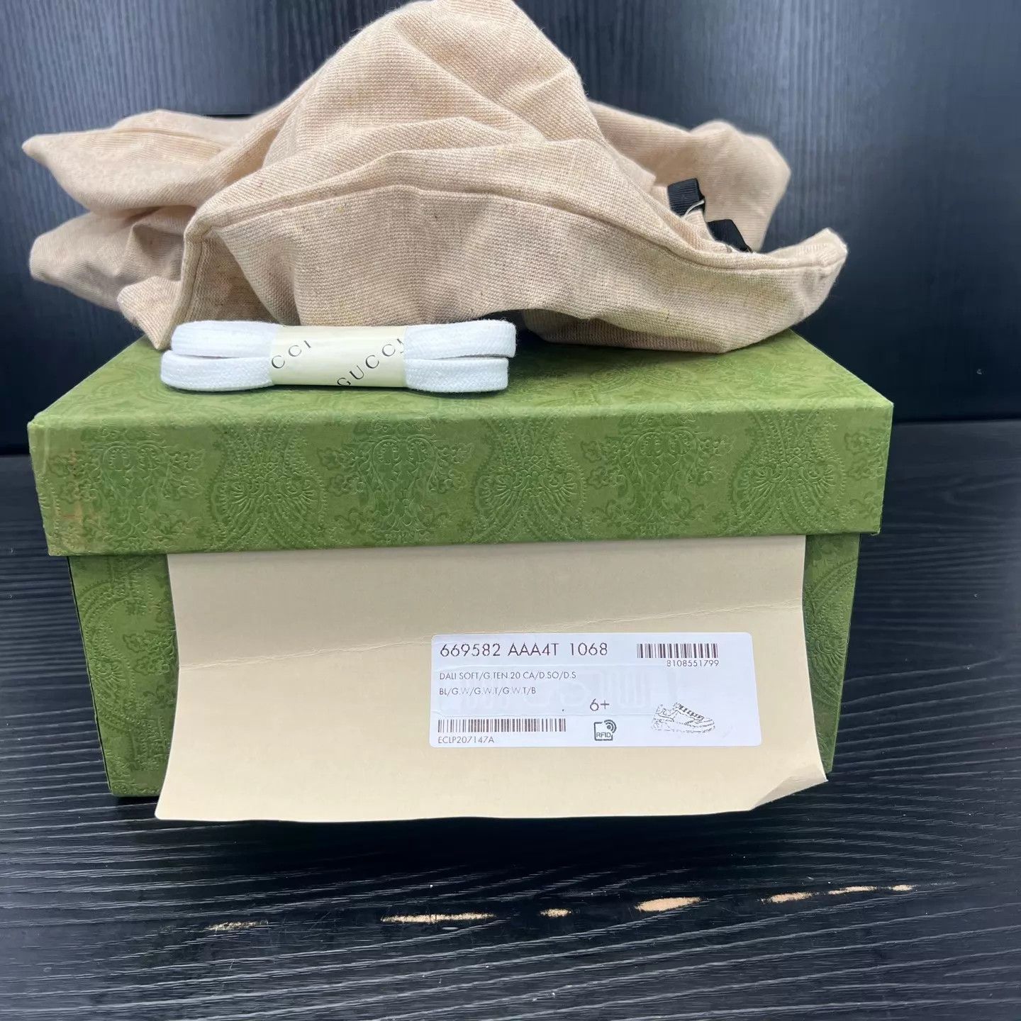 Gucci Gucci Black & White Cookie Sneakers US 6.5 / EU 40.5 Size US 7.5 / EU 40-41 - 9 Thumbnail