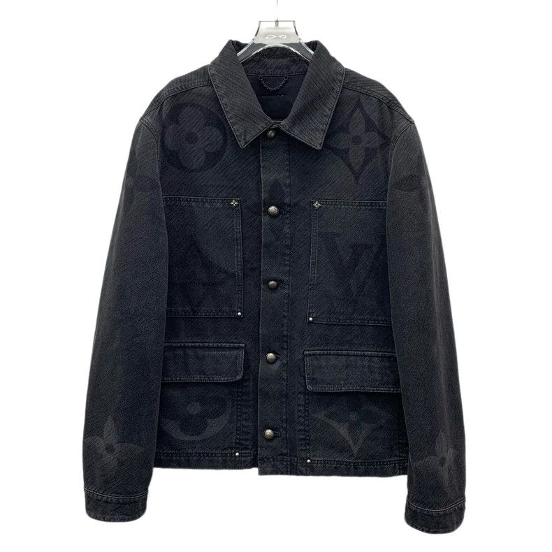 Louis Vuitton Louis Vuitton 25 black and grey logo printed cotton lapel Size US L / EU 52-54 / 3 - 1 Thumbnail