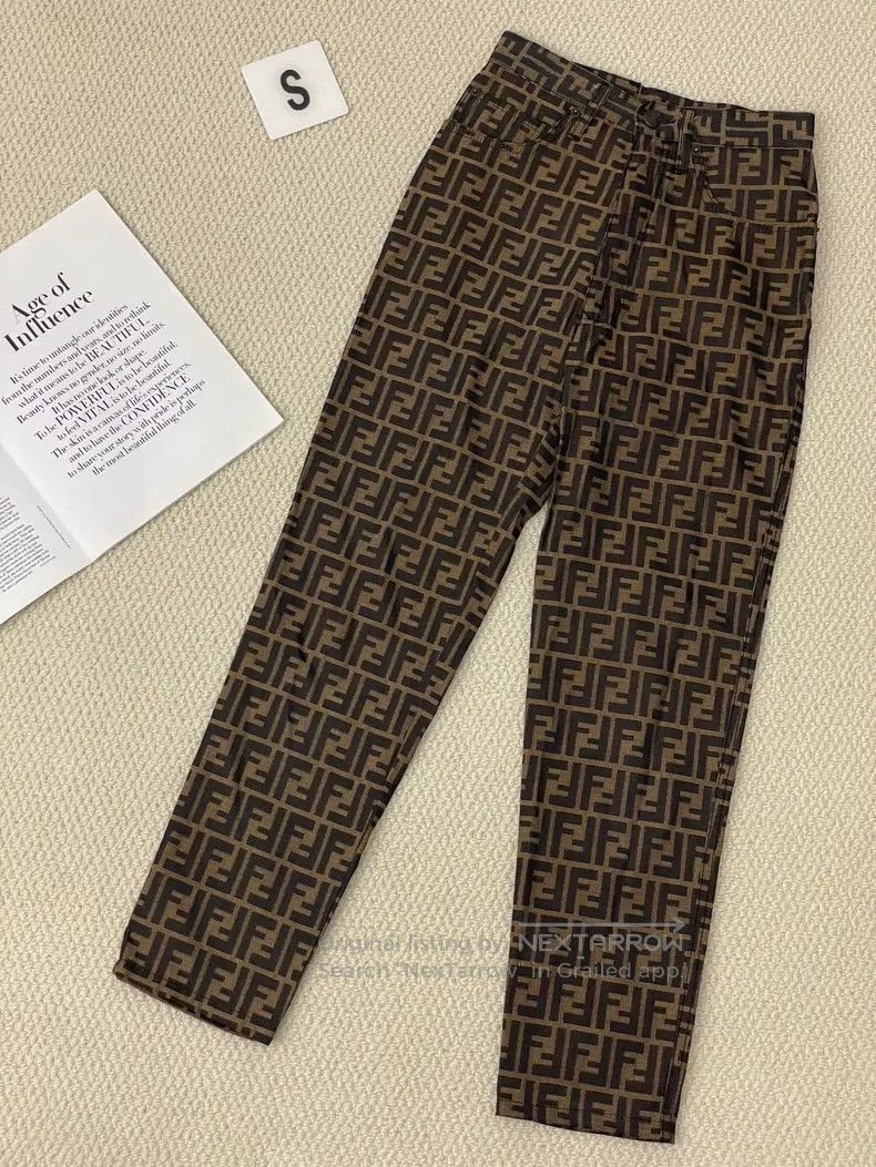 Fendi Fendi Full Print Monogram Nylon Casual Pants Size 26" / US 2 / IT 38 - 1 Thumbnail