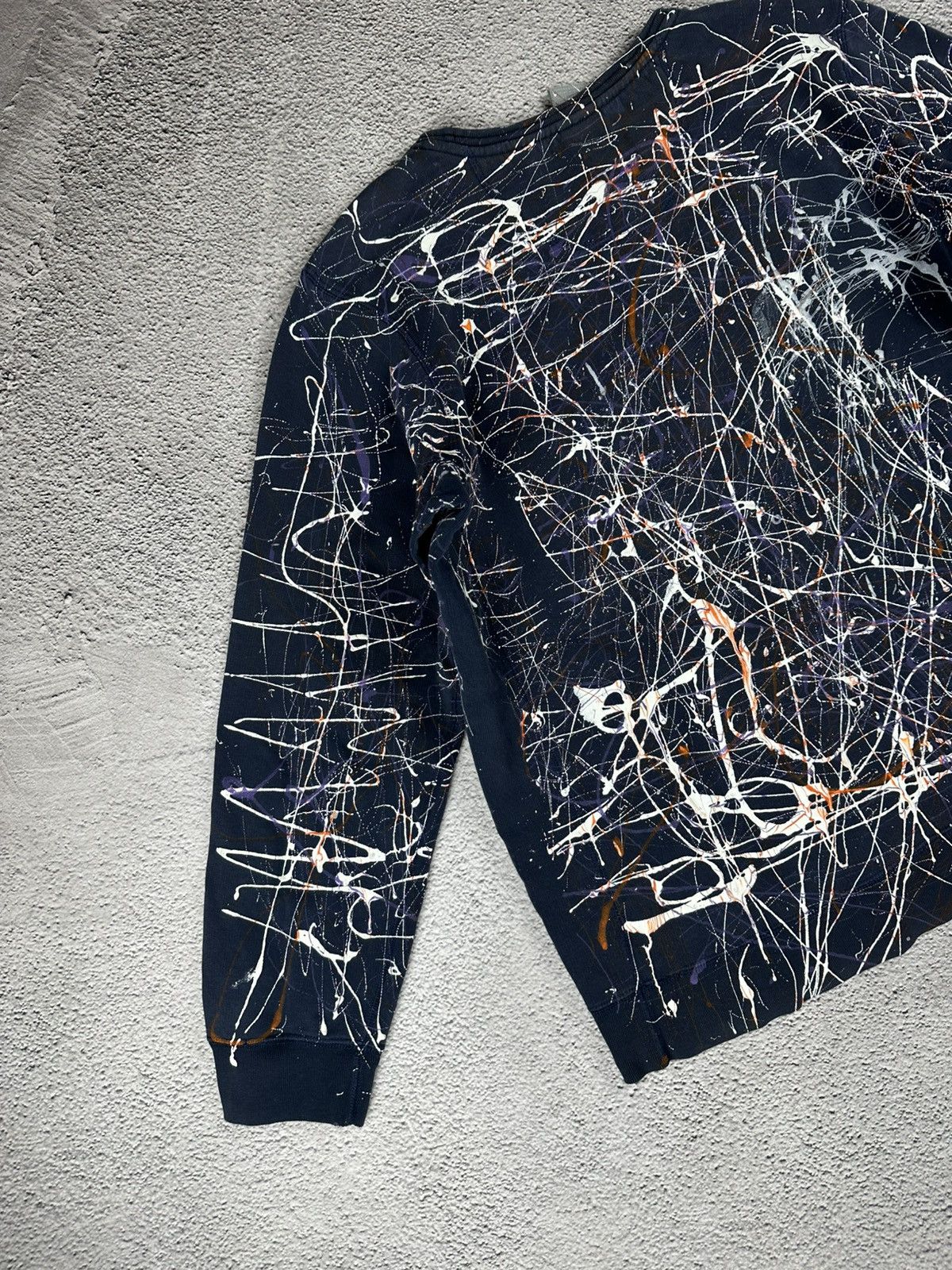 Nike Vintage Nike Custom Tie-Dye Paint Sweatshirt Y2K Distressed Size US M / EU 48-50 / 2 - 5 Thumbnail