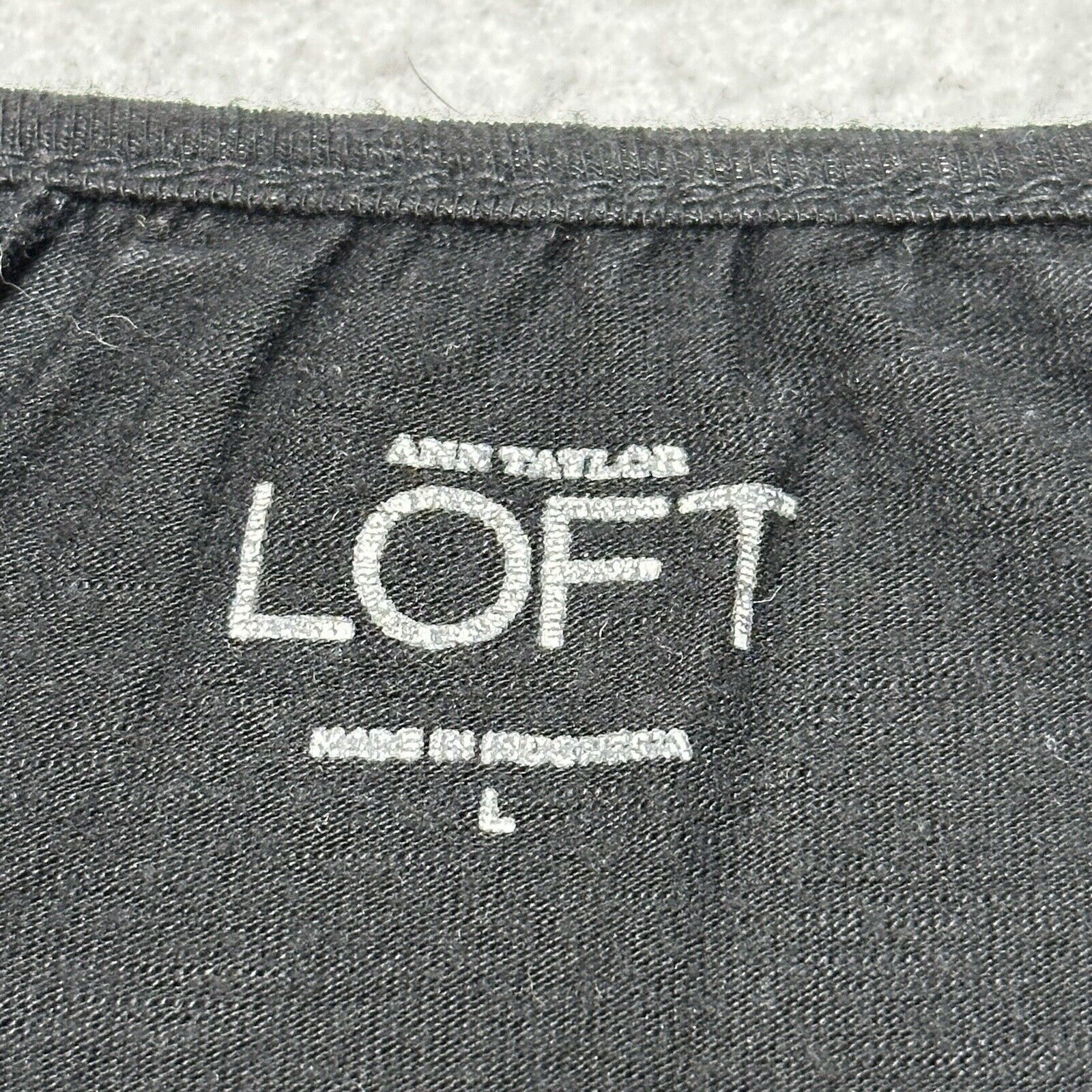 Loft LOFT Large Black Short Sleeve Pullover TShirt Lightweight Size L / US 10 / IT 46 - 3 Thumbnail