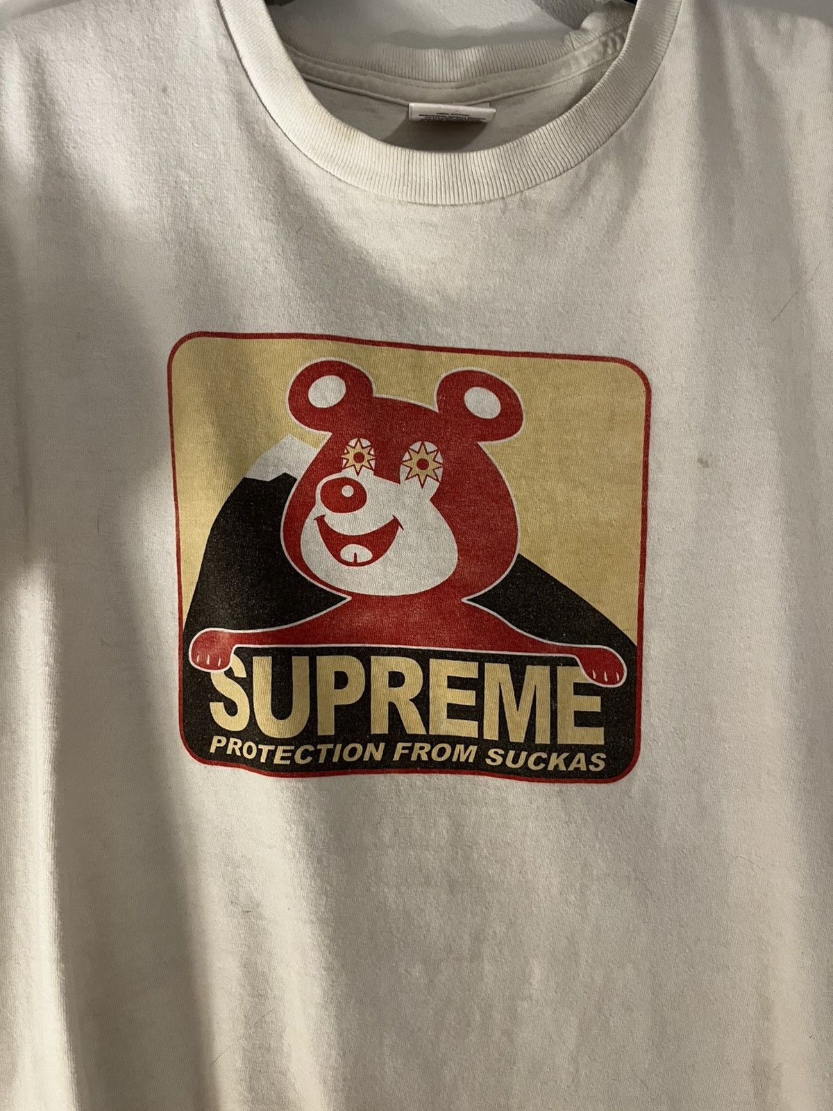 Supreme Supreme Bear Tee White Size US L / EU 52-54 / 3 - 2 Thumbnail