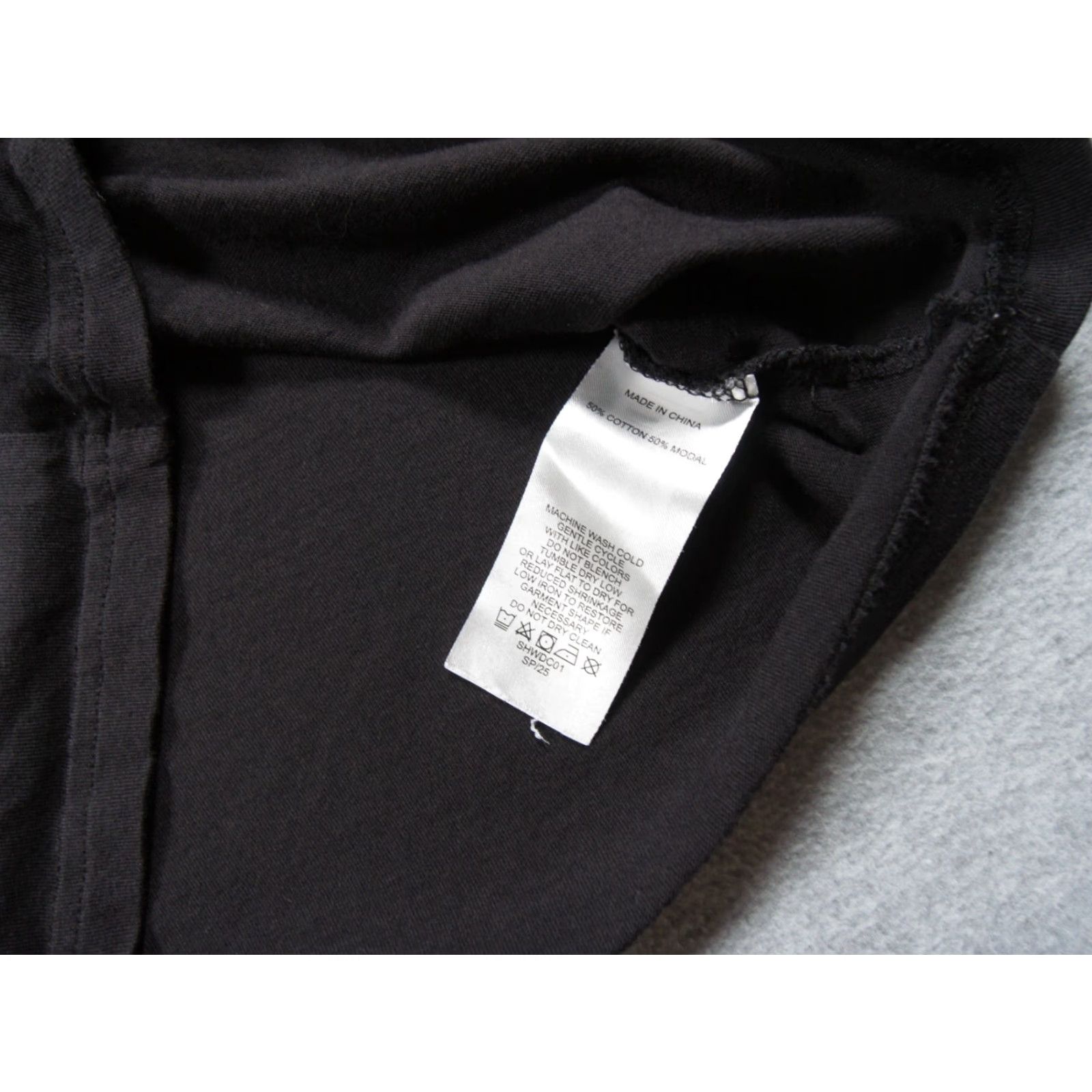 Quince Quince Shirt Mens Medium Black Vneck Tee Short Sleeve Preppy Casual Adult Shirt Mens Vneck Short Sleeve Black 90s? Size US M / EU 48-50 / 2 - 6 Thumbnail