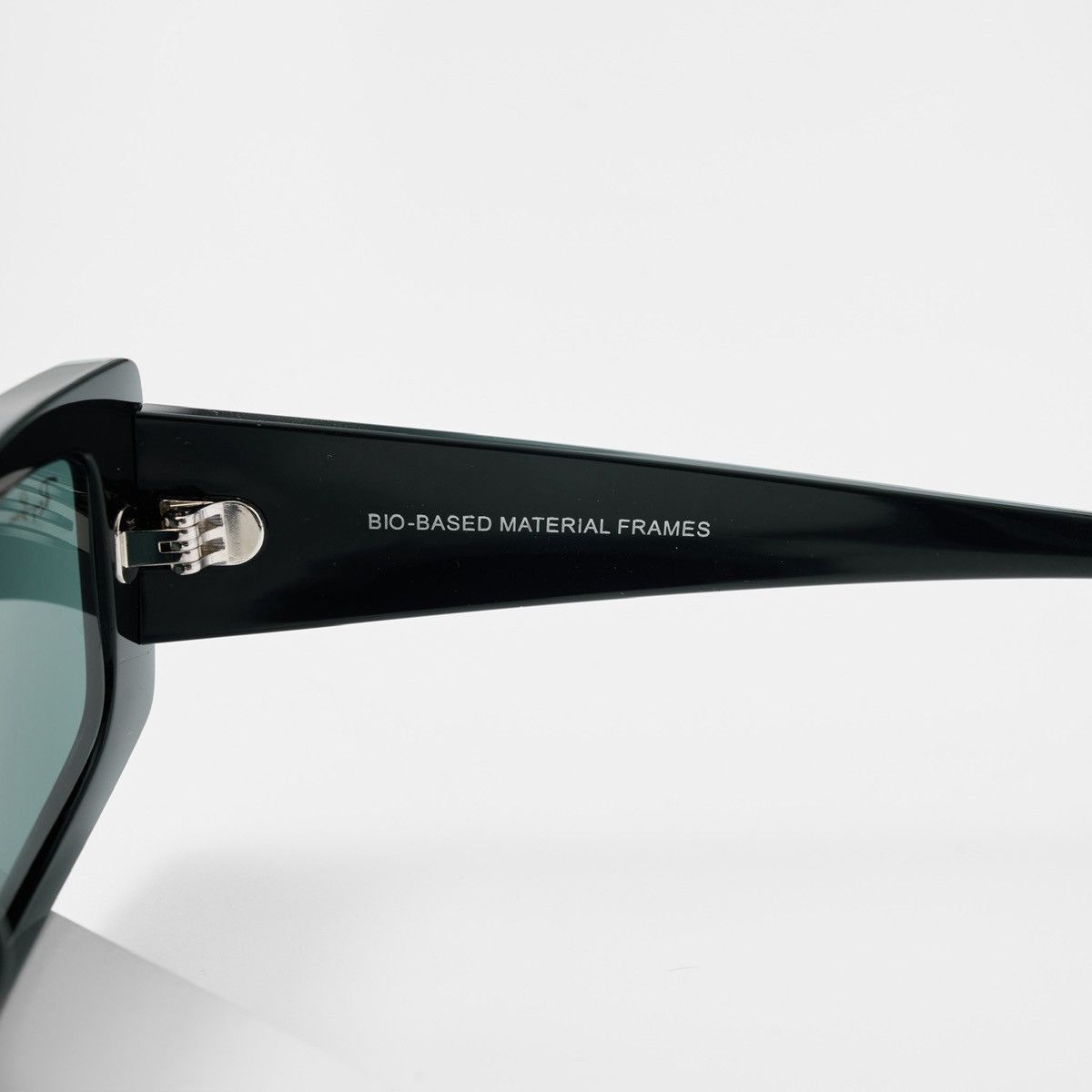 RayBan RAYBAN 0RB4395F 667771 SUNGLASSES Size ONE SIZE - 4 Thumbnail