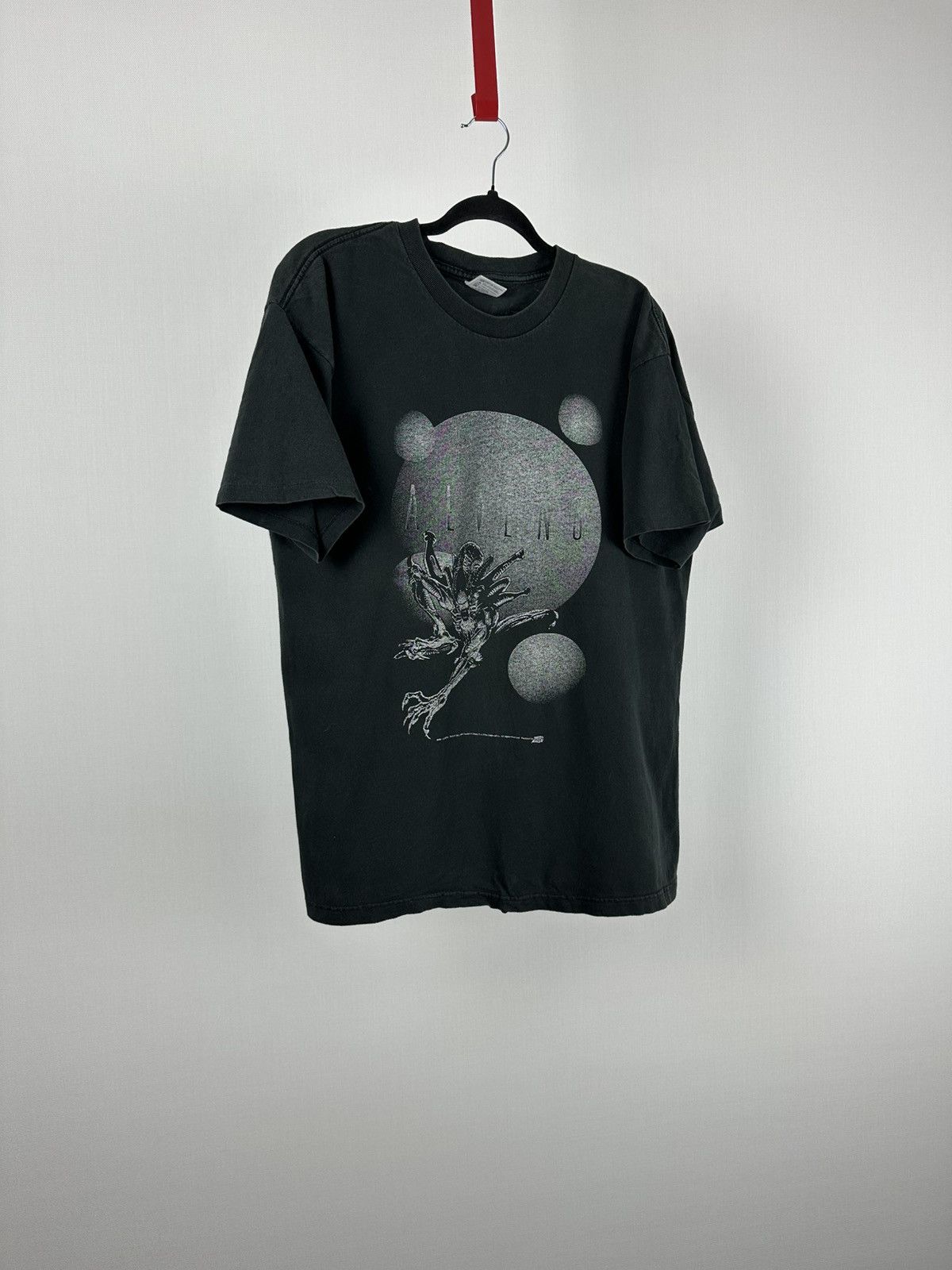 Vintage 1999 Aliens Comic Images Movie Tee Shirt Marvel Anime Rap Size US XL / EU 56 / 4 - 3 Thumbnail