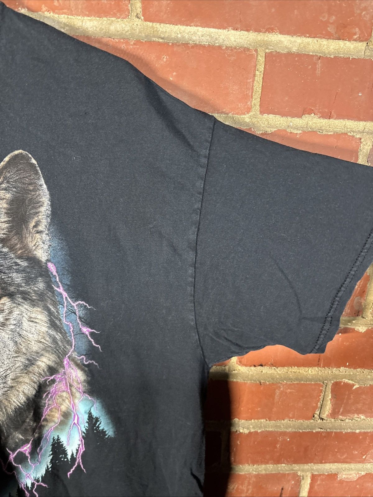 Other Vintage Y2k Wolf Wolves Purple Lightning Shirt Adult XL Size US XL / EU 56 / 4 - 4 Thumbnail