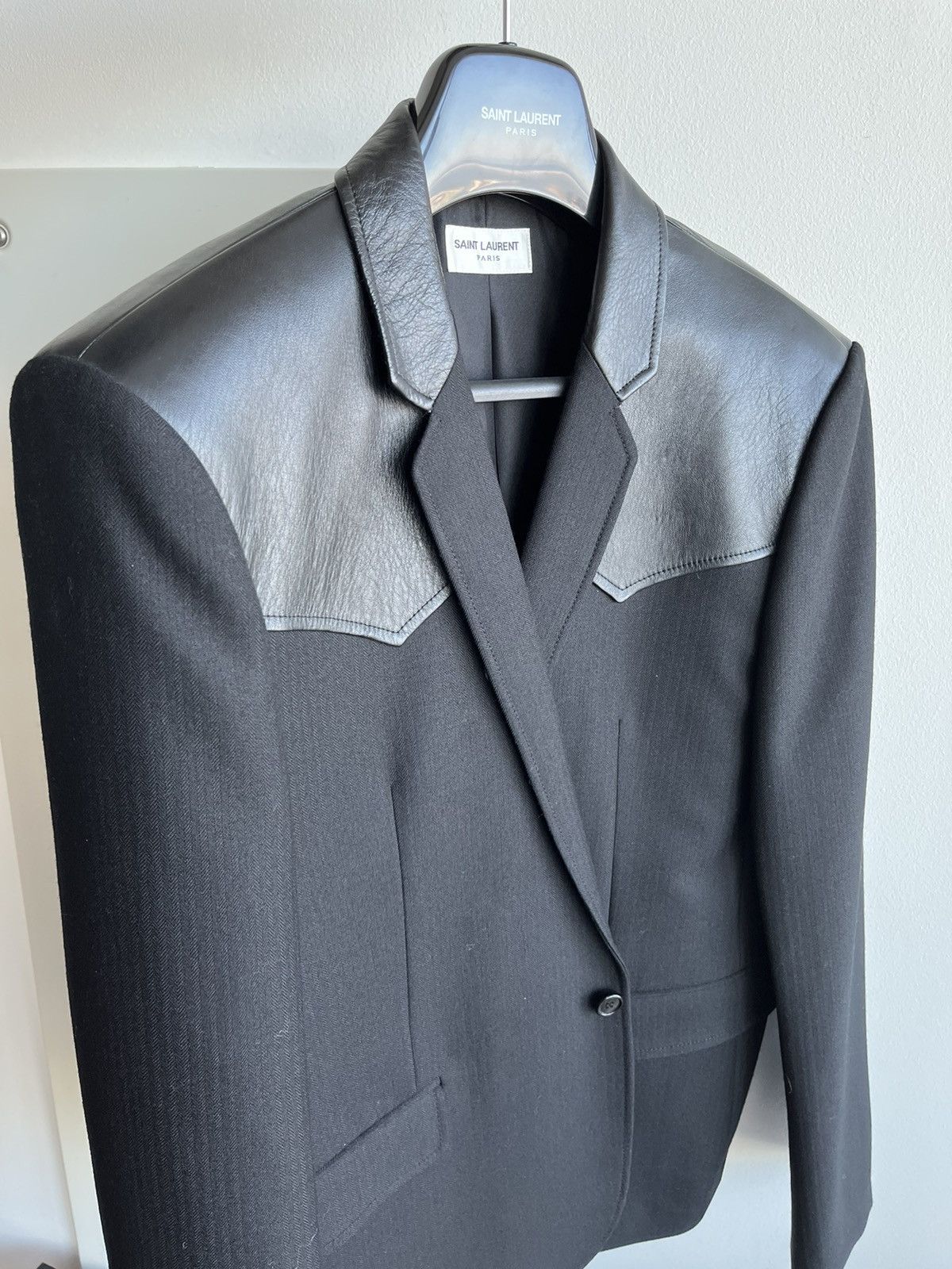Saint Laurent Paris $4k+ Super Runway Brand NEW Travis Scott Leather Blazer Size US L / EU 52-54 / 3 - 24 Thumbnail