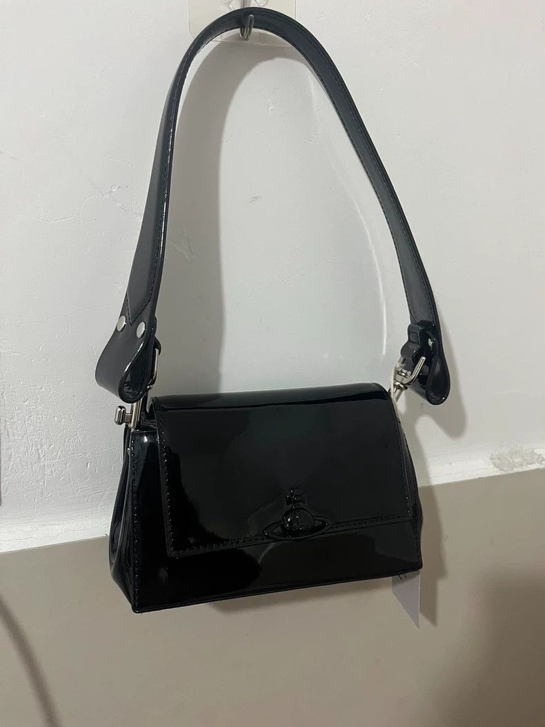 Vivienne Westwood Vivienne Westwood size os Hazel small lacquered leather emb Size ONE SIZE - 1 Thumbnail