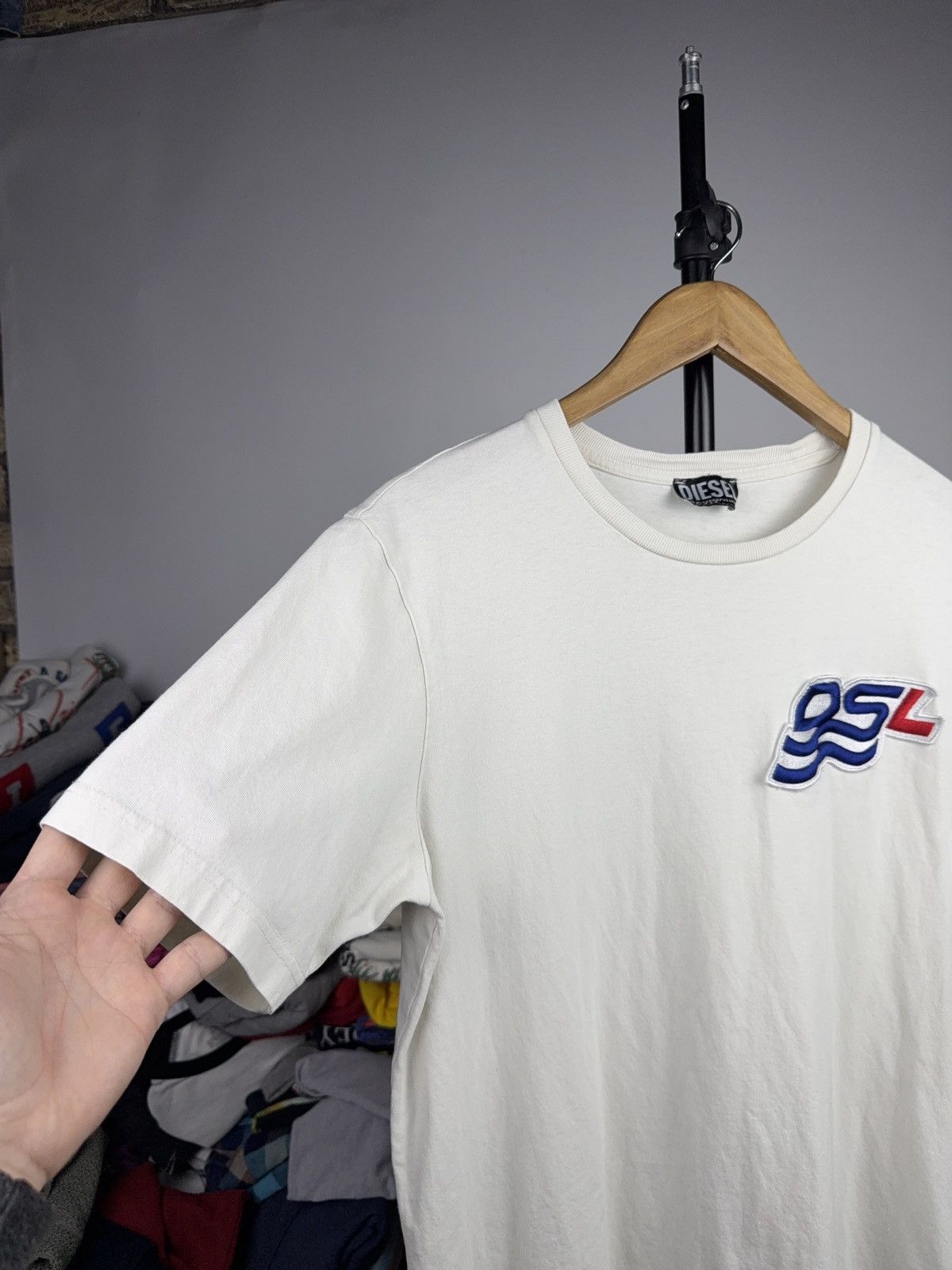 Diesel Luxury Diesel DSL Logo Patch White Tee Vintage Style Size US L / EU 52-54 / 3 - 2 Thumbnail