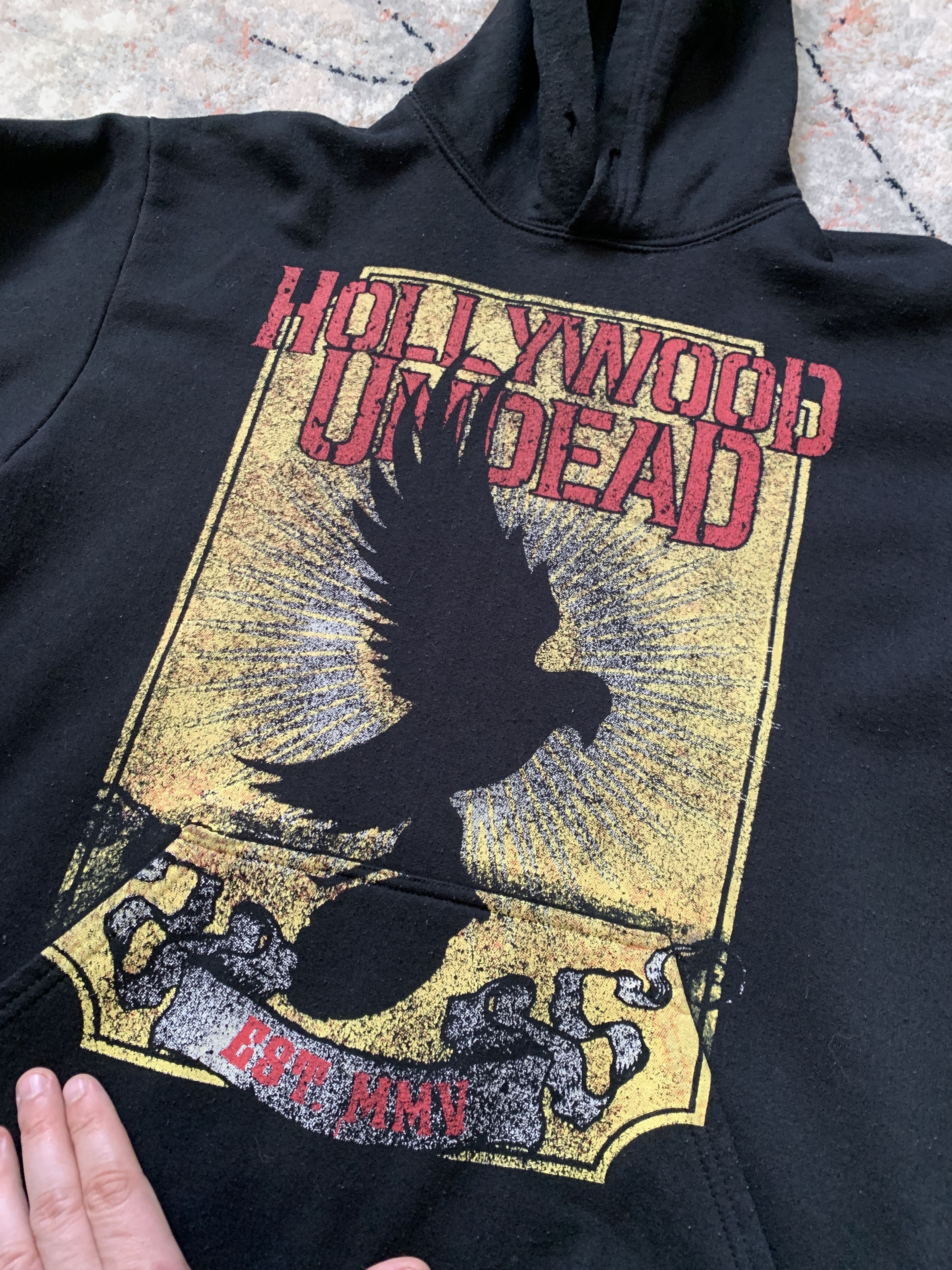 Band Tees Hollywood Undead Vintage Hoodie Size US M / EU 48-50 / 2 - 3 Thumbnail