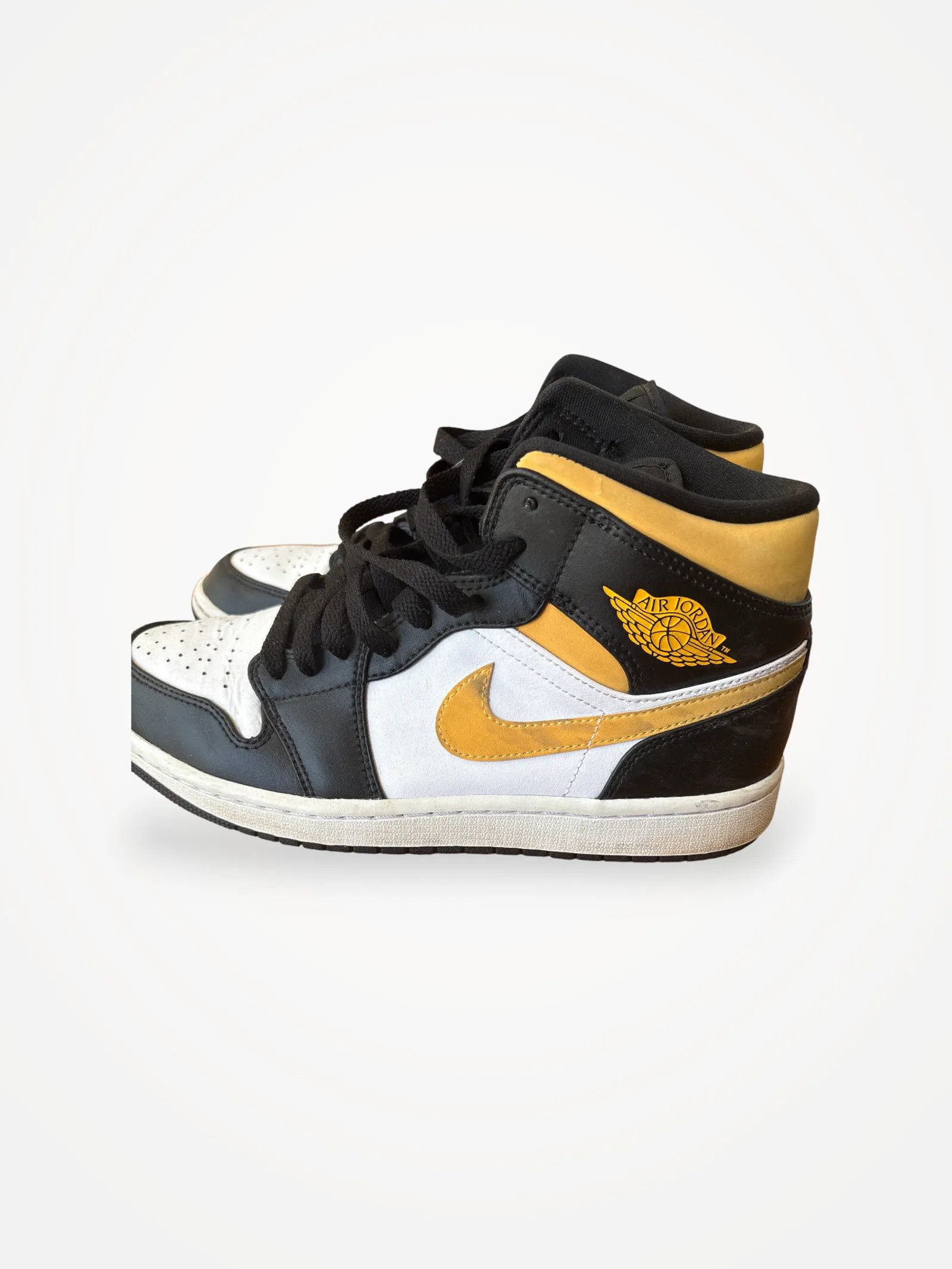 Nike Nike Jordan Air Sneakers Size US 9 / EU 42 - 1 Thumbnail