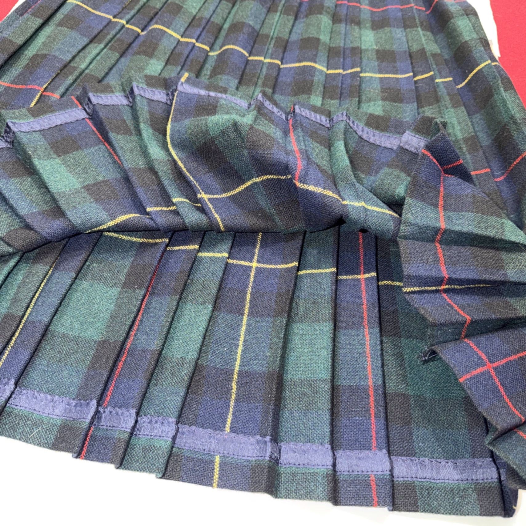 Vintage VINTAGE Present Co. PLAID Wool Midi SKIRT School Girl 11/12 Size 32" / US 10 / IT 46 - 7 Thumbnail
