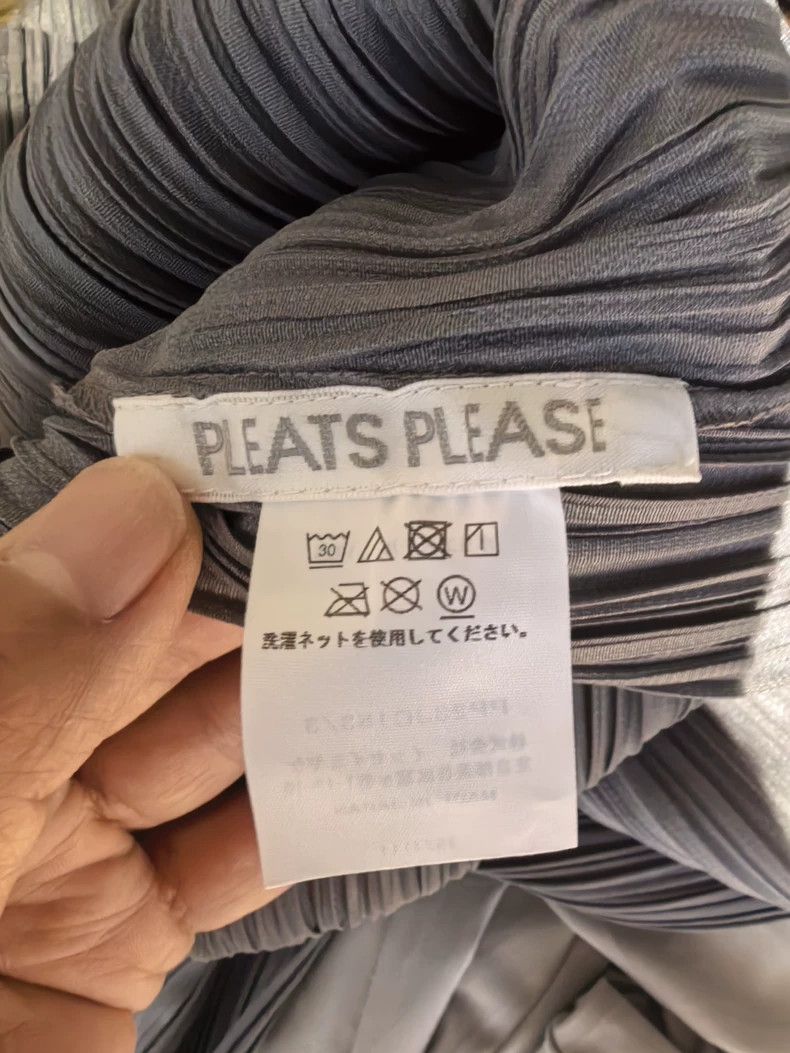 Issey Miyake Issey Miyake size:3 Grey pleated coat Size M / US 6-8 / IT 42-44 - 3 Thumbnail