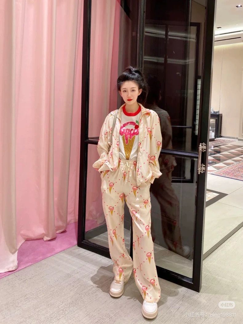 Gucci Gucci Size M Full-print ice cream pattern silk trousers 250 Size 42" / US 20 - 2 Thumbnail