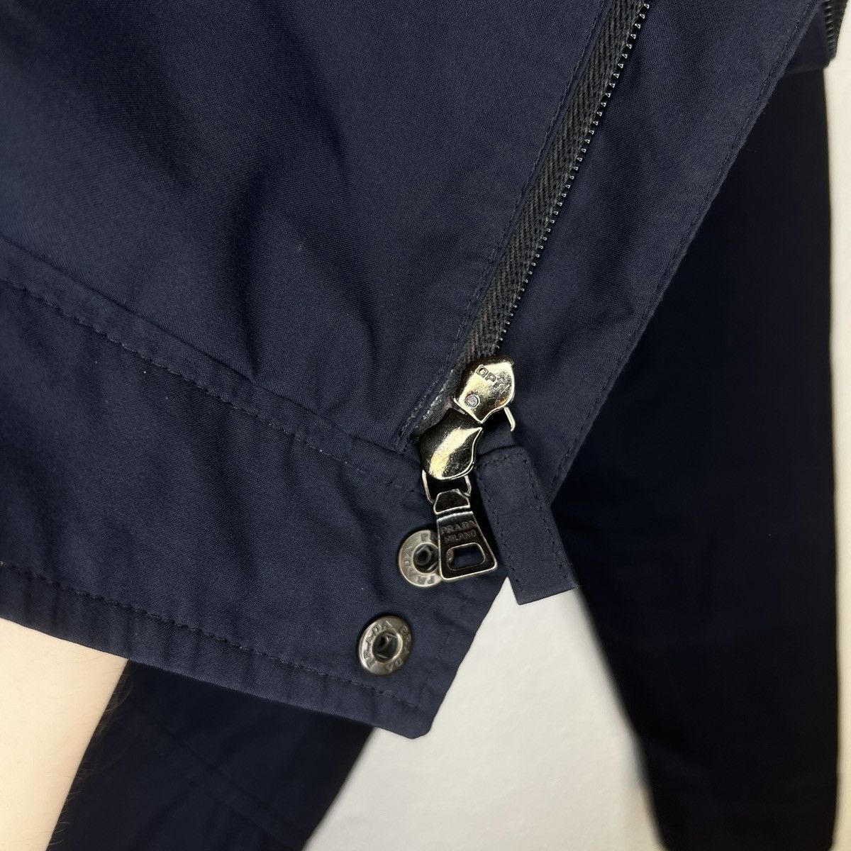 Designer × Prada Prada Milano Jacket Nylon Navy Red Label Tag Logo Designer Size US L / EU 52-54 / 3 - 10 Thumbnail