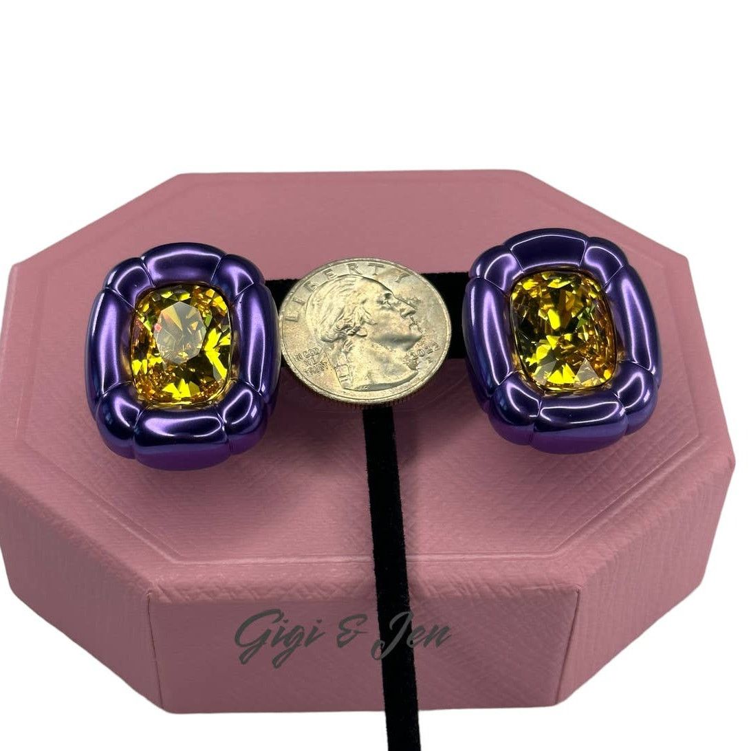 Swarovski Swarovski Dulcis clip earrings Cushion cut, Purple Size ONE SIZE - 7 Thumbnail