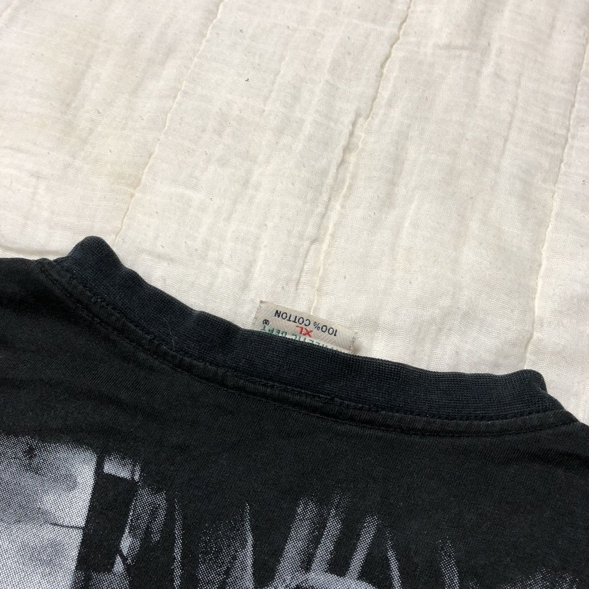 Band Tees Vintage 90s Nirvana Kurt Cobain ERD GRUNGE Rare T Shirt Size US XL / EU 56 / 4 - 10 Thumbnail