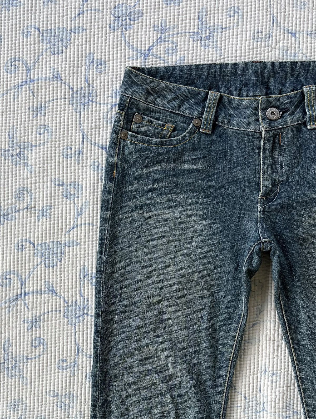 Uniqlo Uniqlo X High Quality Guarented Flared Denim Streetwear Size US 31 - 4 Thumbnail