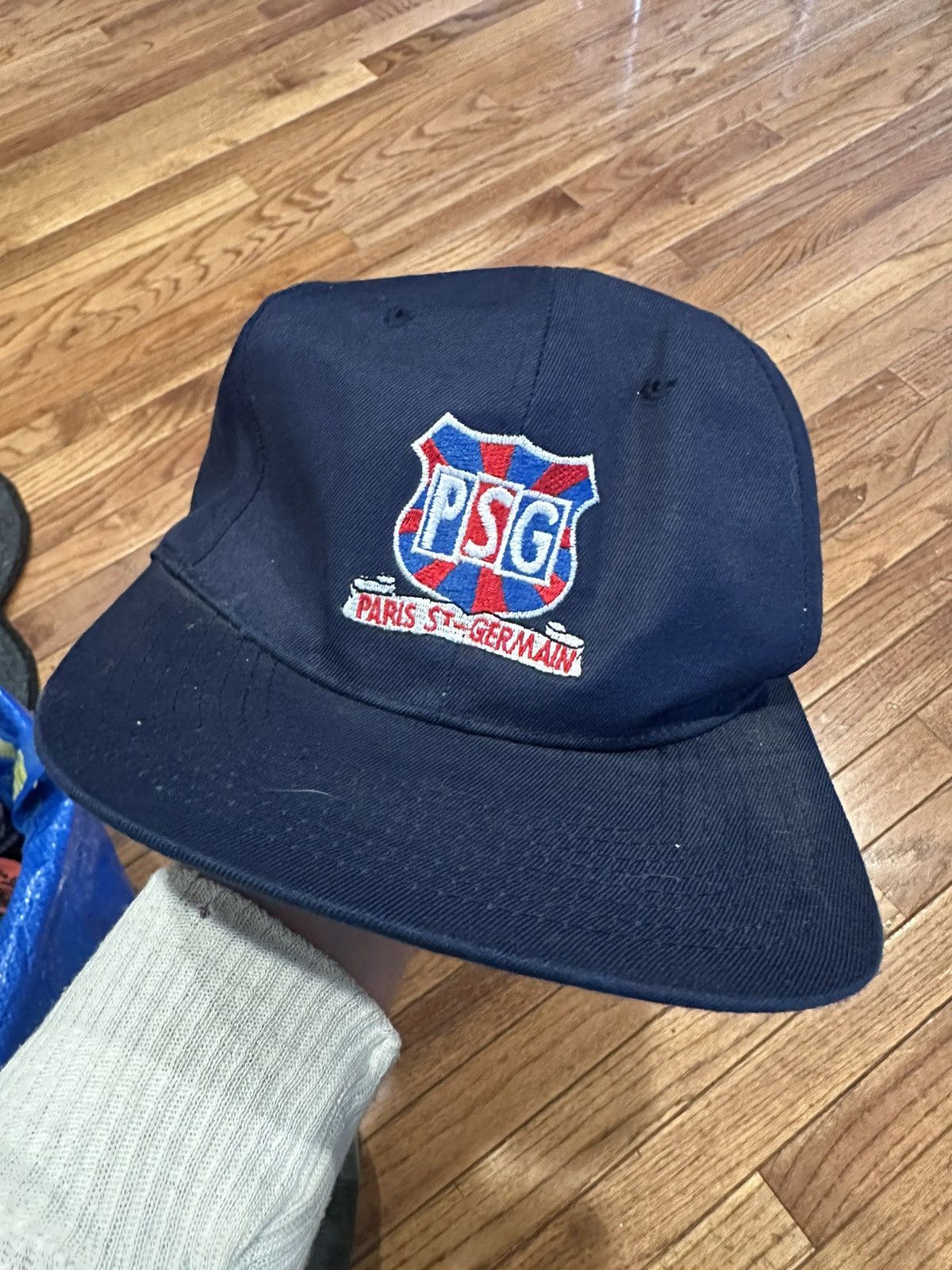 1990s Paris Saint Germain snapback hat