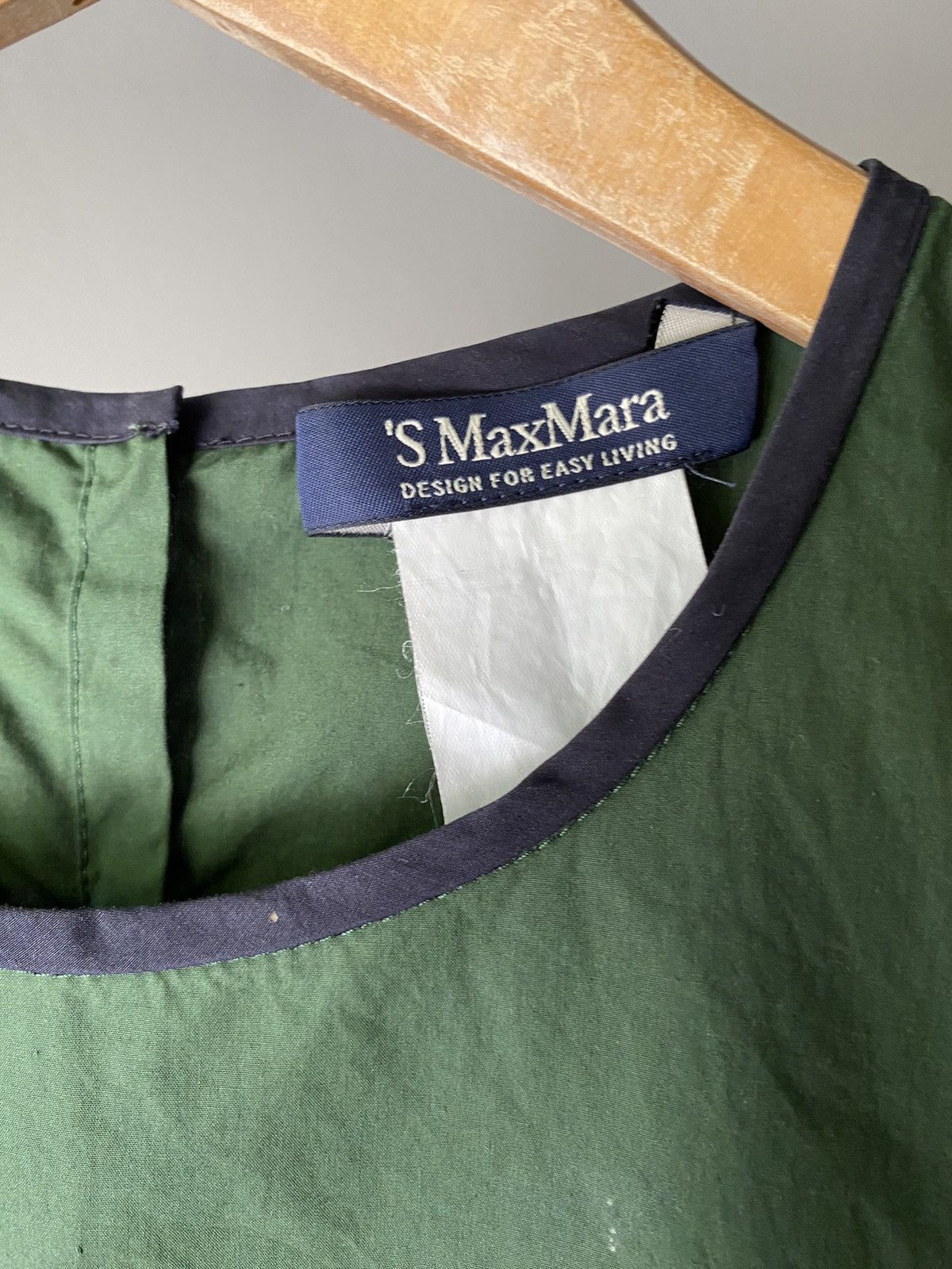 Max Mara Max Mara Forest Green Sleeveless Blouse with Black Trim Size M / US 6-8 / IT 42-44 - 10 Thumbnail