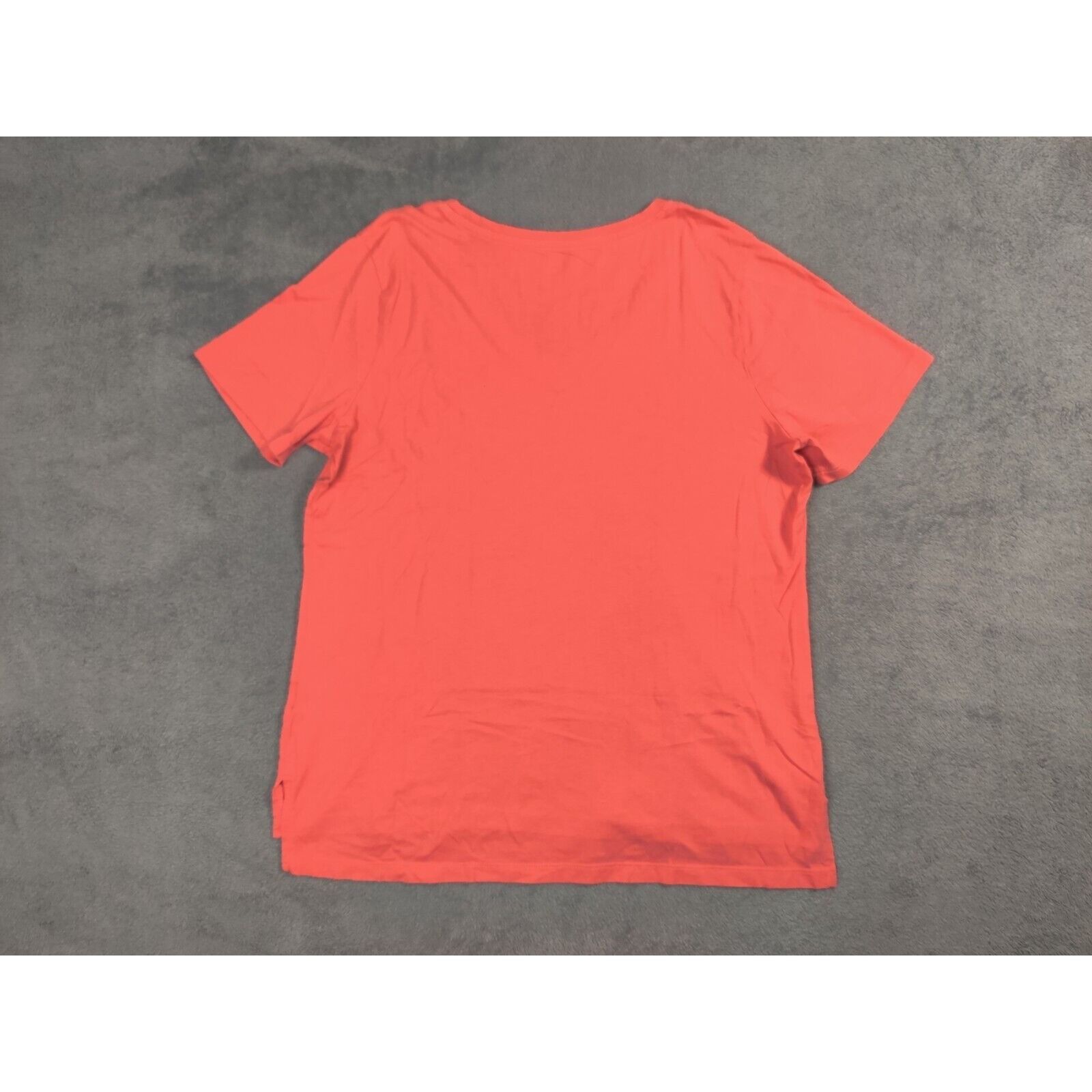 Eddie Bauer Eddie Bauer Shirt Adult Mens XL Solid Dark Pink V-Neck Size US XL / EU 56 / 4 - 6 Thumbnail
