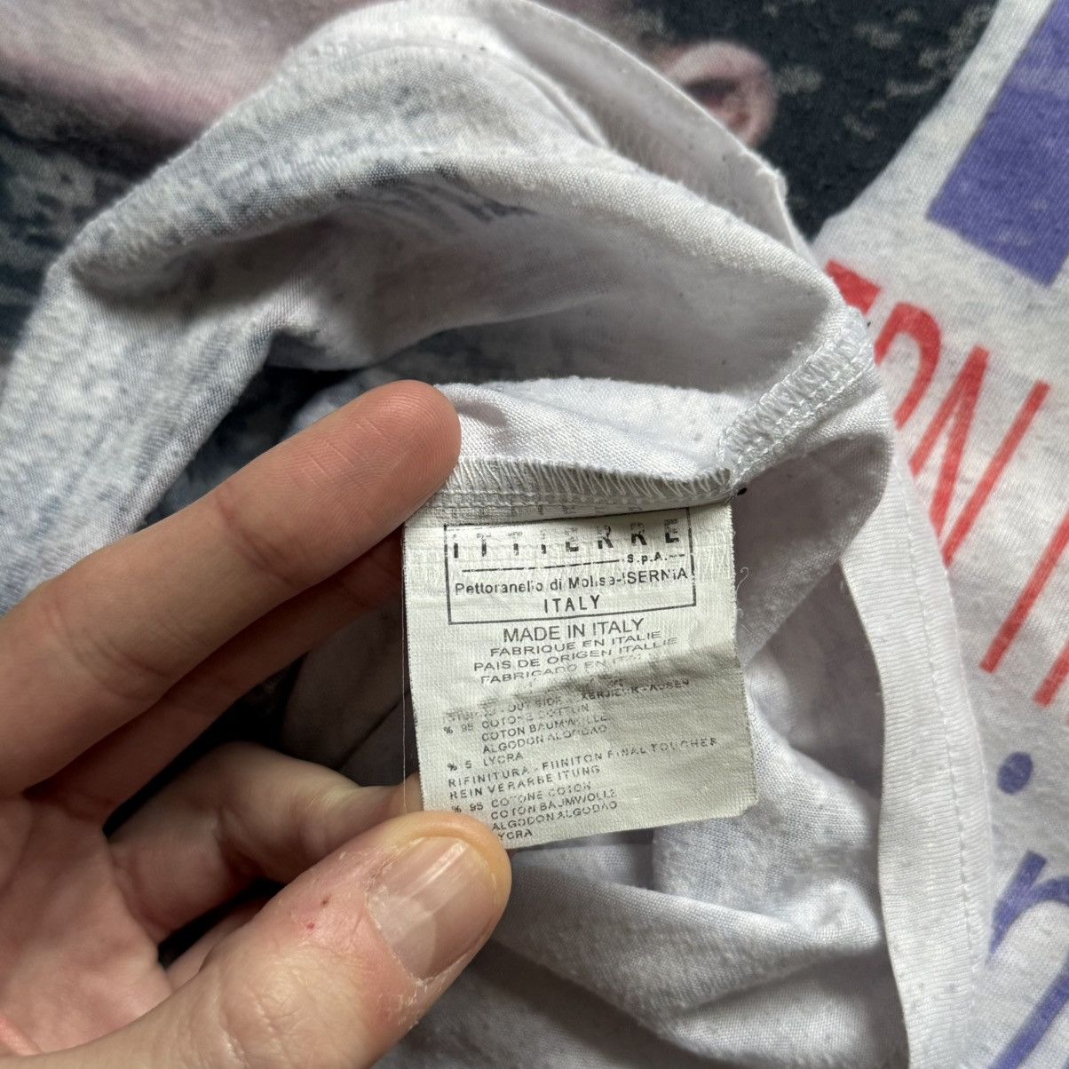 Moschino 📌 Vintage Moschino Jeans Y2K Newspaper Graphic T-Shirt Size L / US 10 / IT 46 - 10 Thumbnail