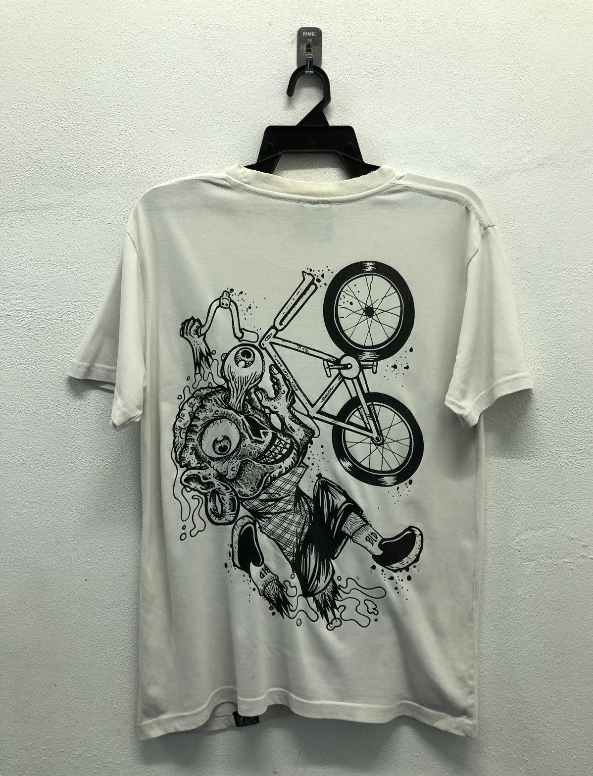 Vintage Vintage Black Light Death T-Shirt Size US M / EU 48-50 / 2 - 1 Thumbnail