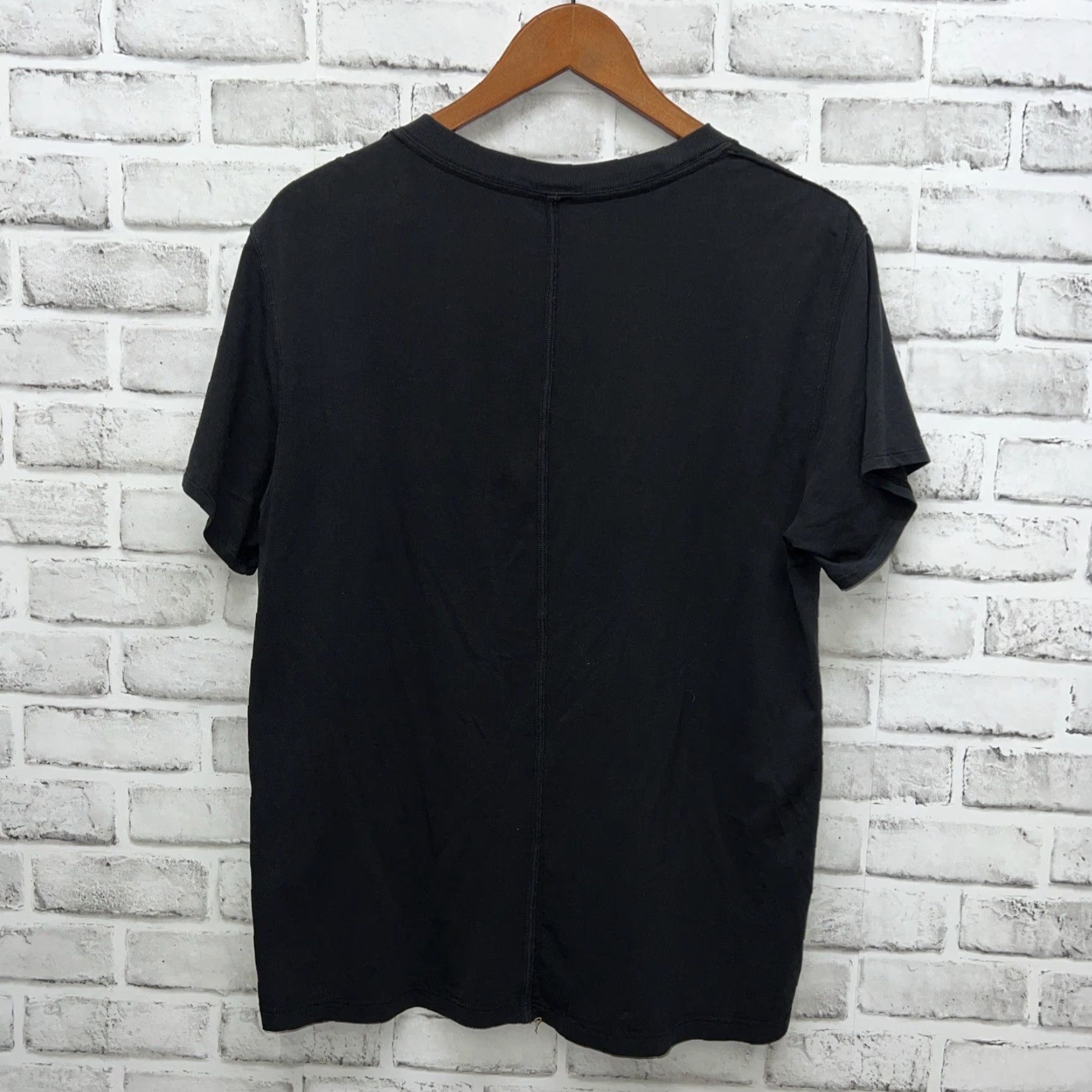 Lululemon VINTAGE Lululemon Men's Athletic T-Shirt Size M Black Sportswear Mens Size US M / EU 48-50 / 2 - 3 Thumbnail