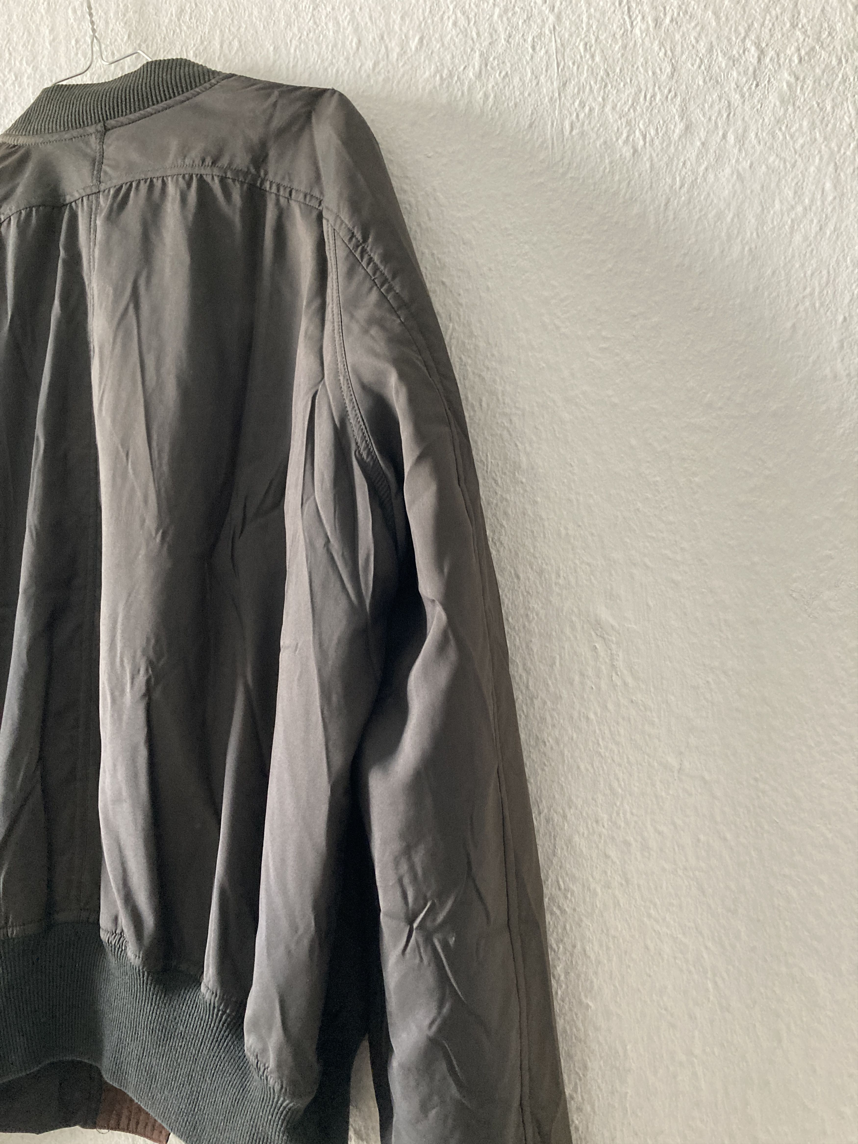 Rick Owens S/S 05 "SCORPIO" Runway Silk Bomber Jacket Rick Owens XL Size US XL / EU 56 / 4 - 13 Thumbnail