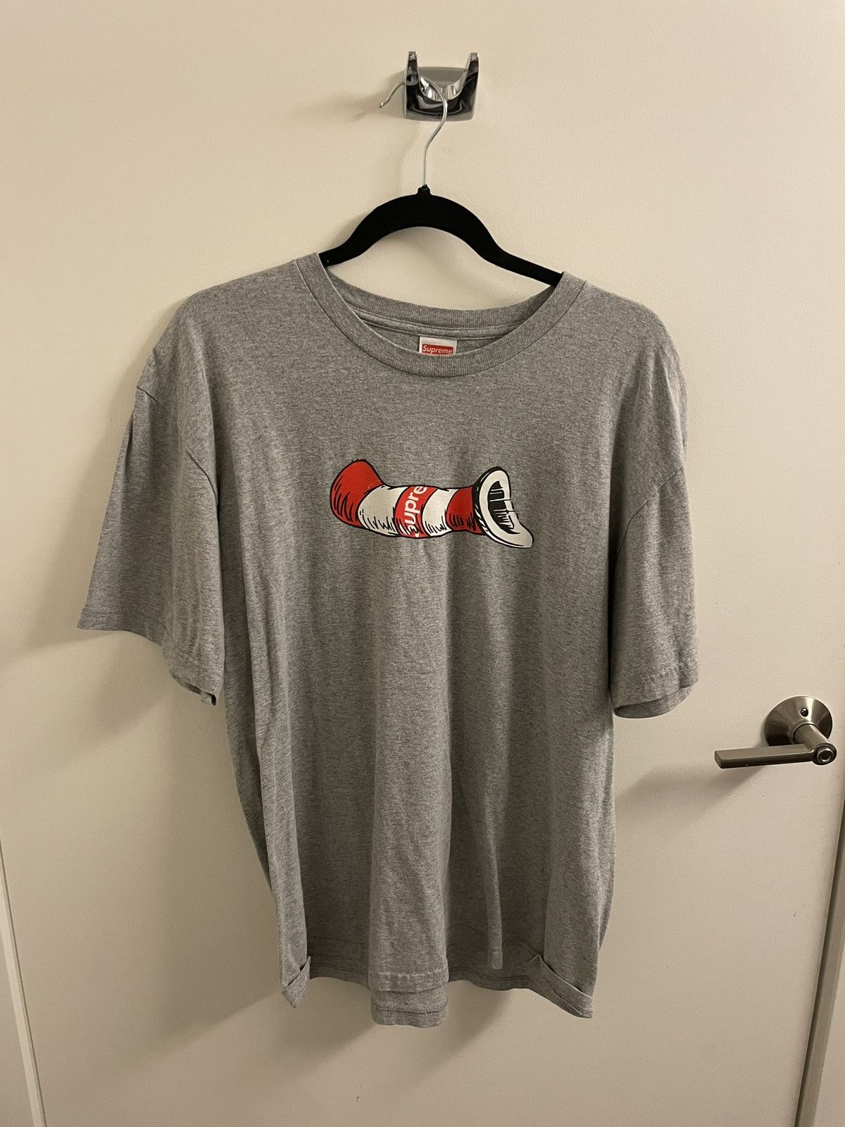 Supreme Supreme Cat in the Hat Tee Size US M / EU 48-50 / 2 - 1 Thumbnail
