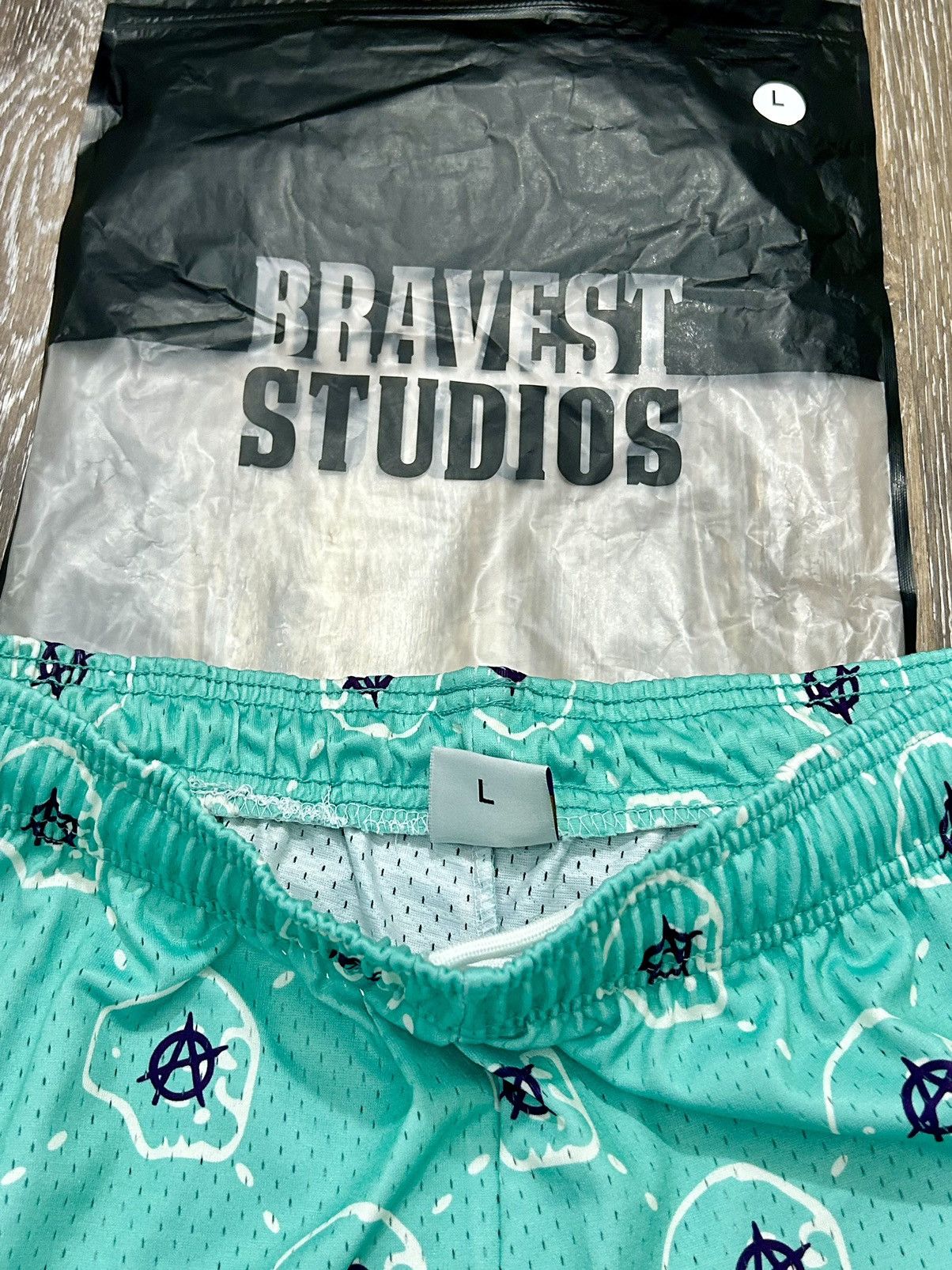 Bravest Studios NEW Bravest Studios Mesh Shorts (Large) Size US 34 / EU 50 - 1 Thumbnail