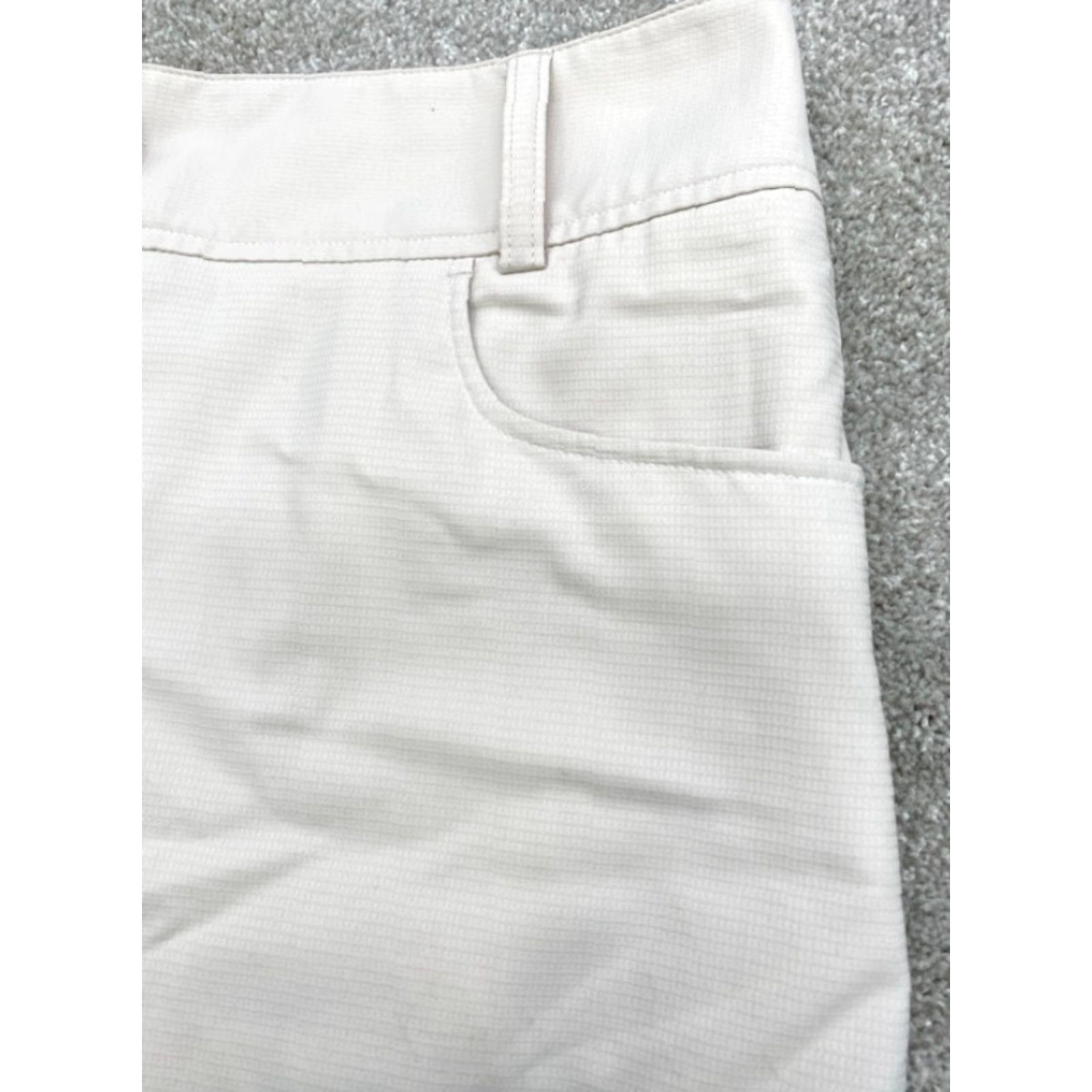 Adidas Adidas Skort Women’s 8 Ivory ClimaCool Golf Short Skort Pockets Casual Tennis Nike? Wait. Size 30" / US 8 / IT 44 - 3 Thumbnail