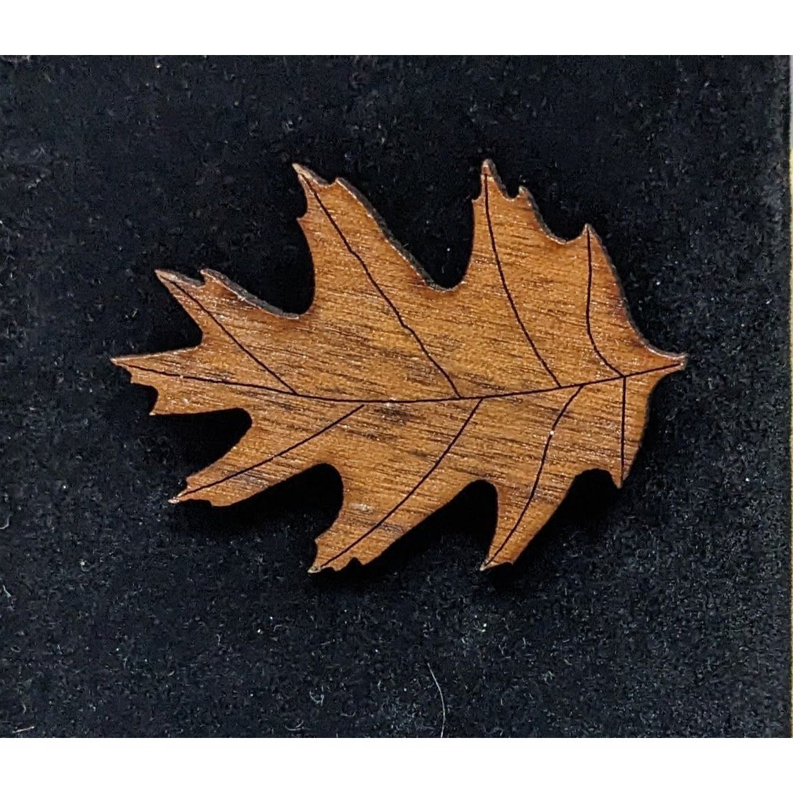 Other Vintage Brown Wood Maple Leaf Shaped Brooch Size ONE SIZE - 3 Thumbnail