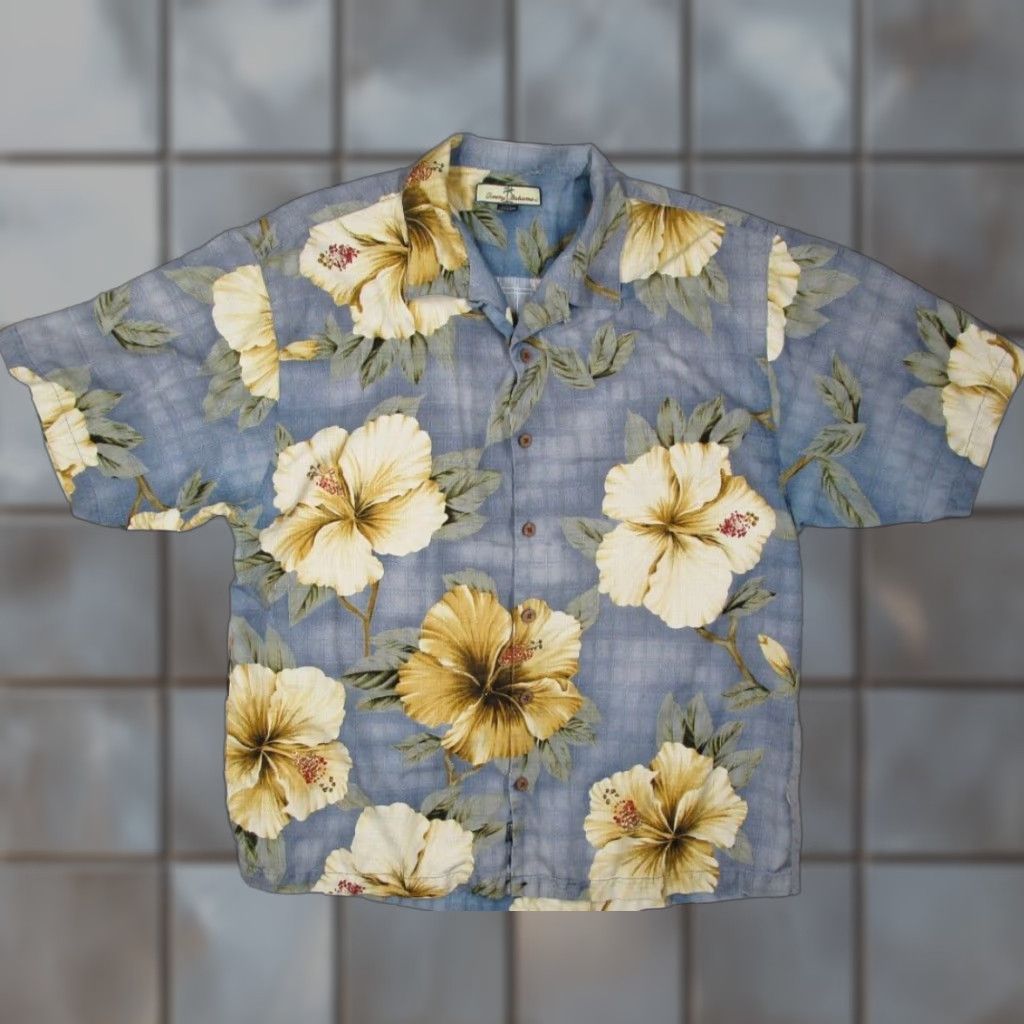 Tommy Bahama Tommy Bahama Shirt Blue Hibiscus Button Up Silk Camp Hawaiian Mens Extra Large Size US XL / EU 56 / 4 - 1 Thumbnail