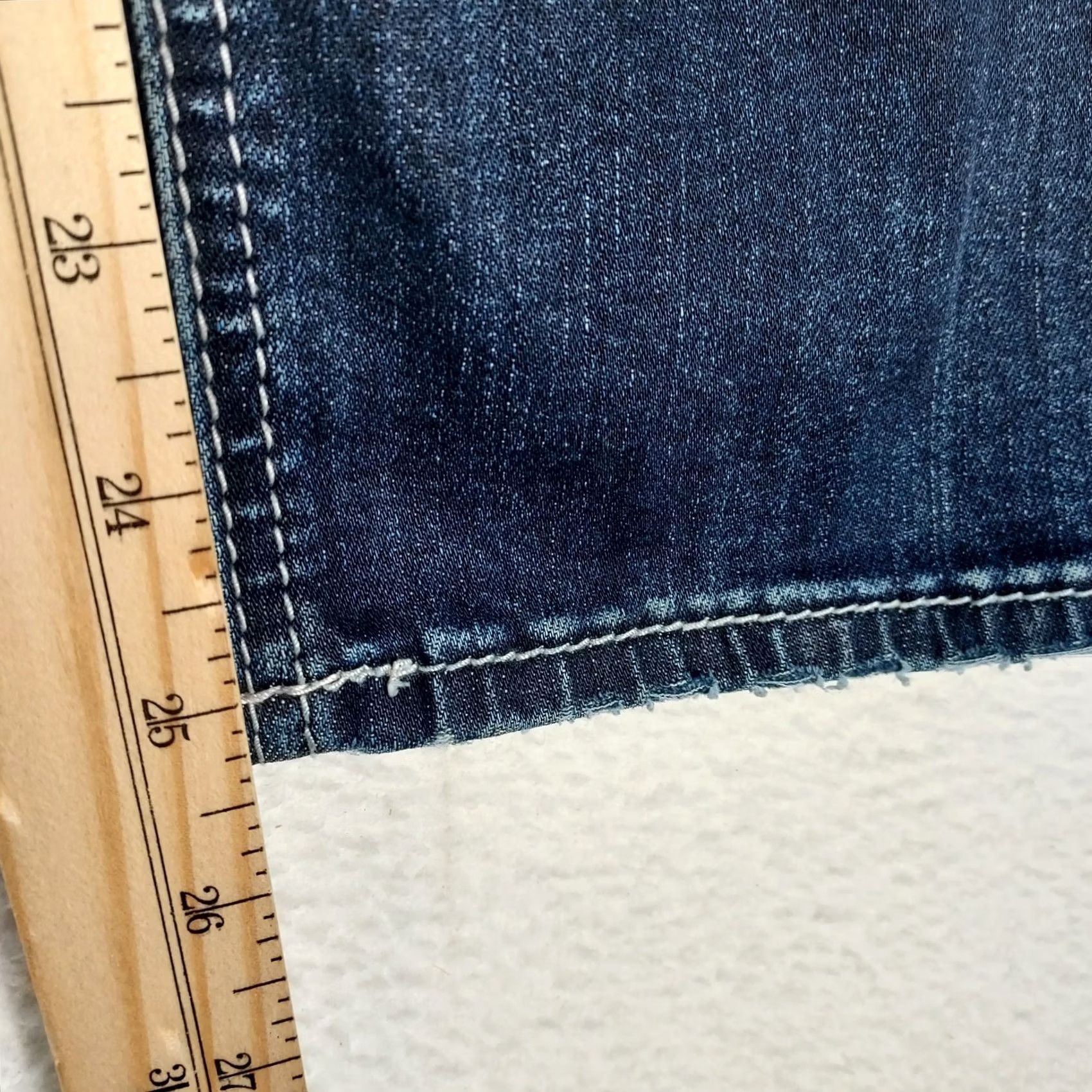Silver Jeans Co. Silver Jeans Suki Capri Women Distressed Blue Jeans W31 L22.5 Capri Jeans 5-Pocket Blue Denim Slim Regular Womens Size 24" / US 00 / IT 34 - 6 Thumbnail