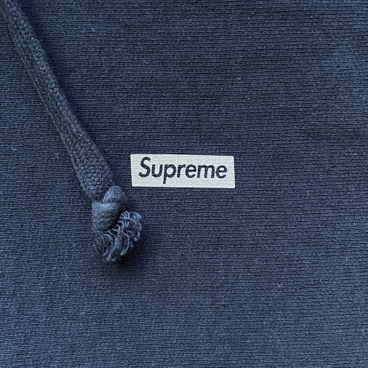 Vintage Supreme 2016 3M Reflective Small Box Logo Navy Size US M / EU 48-50 / 2 - 3 Thumbnail