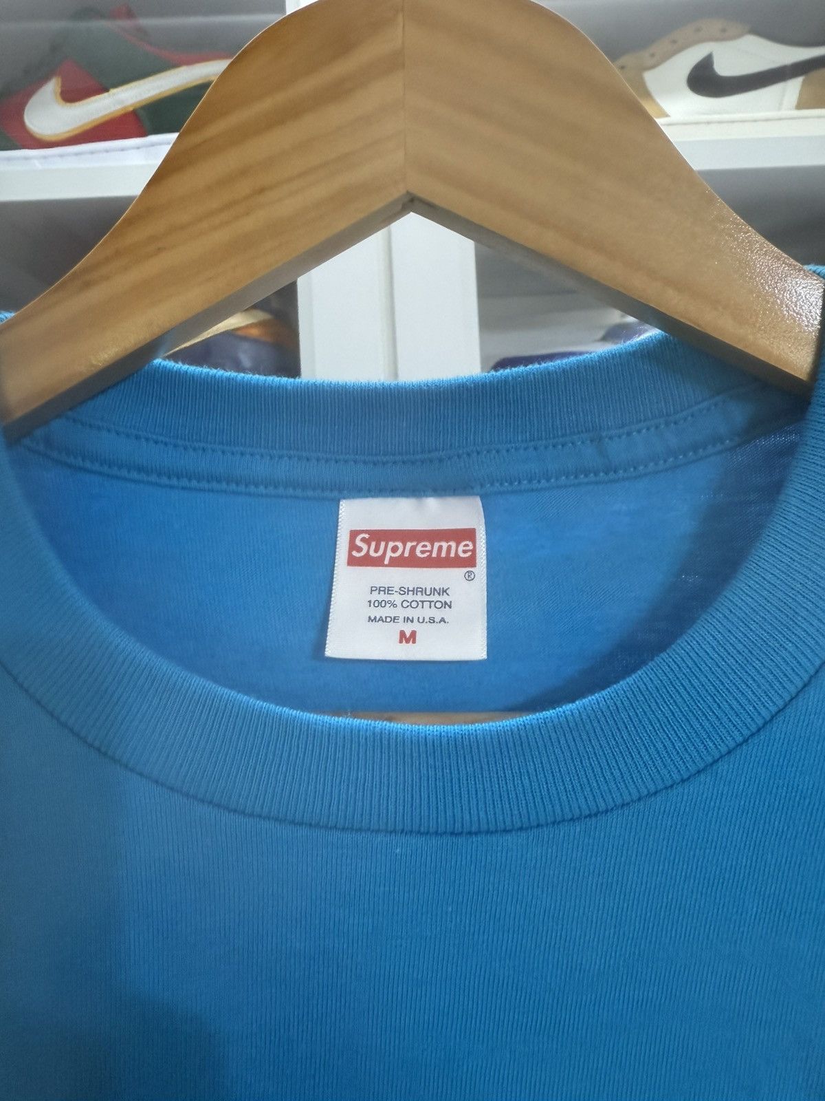 Supreme Supreme Futura Logo Tee Bright Blue Size US M / EU 48-50 / 2 - 4 Thumbnail