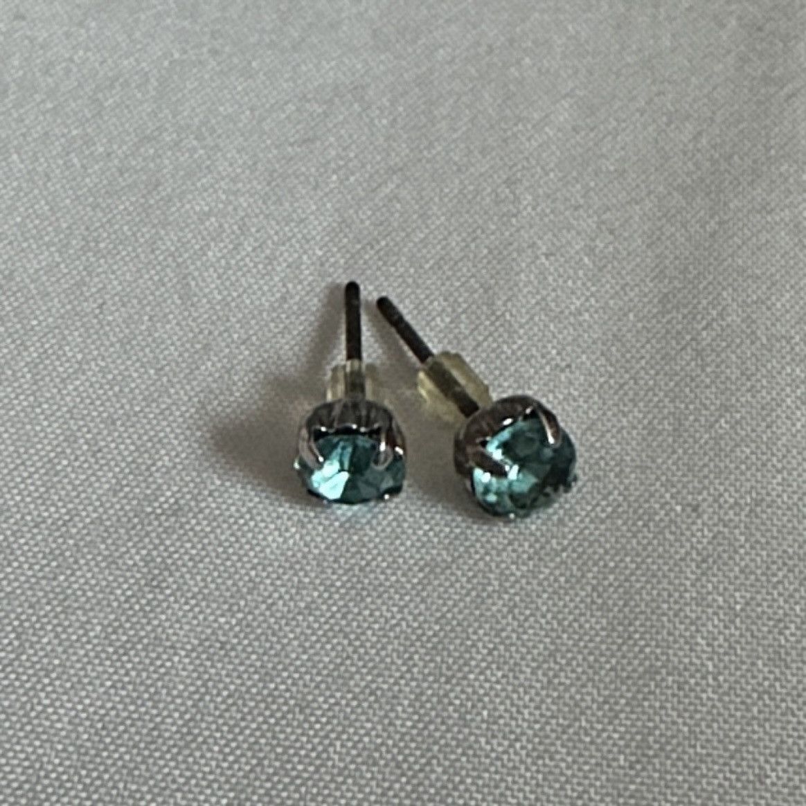 Other Stud Earrings Size ONE SIZE - 1 Thumbnail