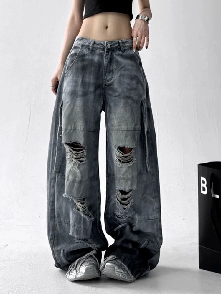 Japanese Brand × Vintage Dirty Washed White Baggy Stacked Ripped Jeans Size 32" / US 10 / IT 46 - 1 Thumbnail