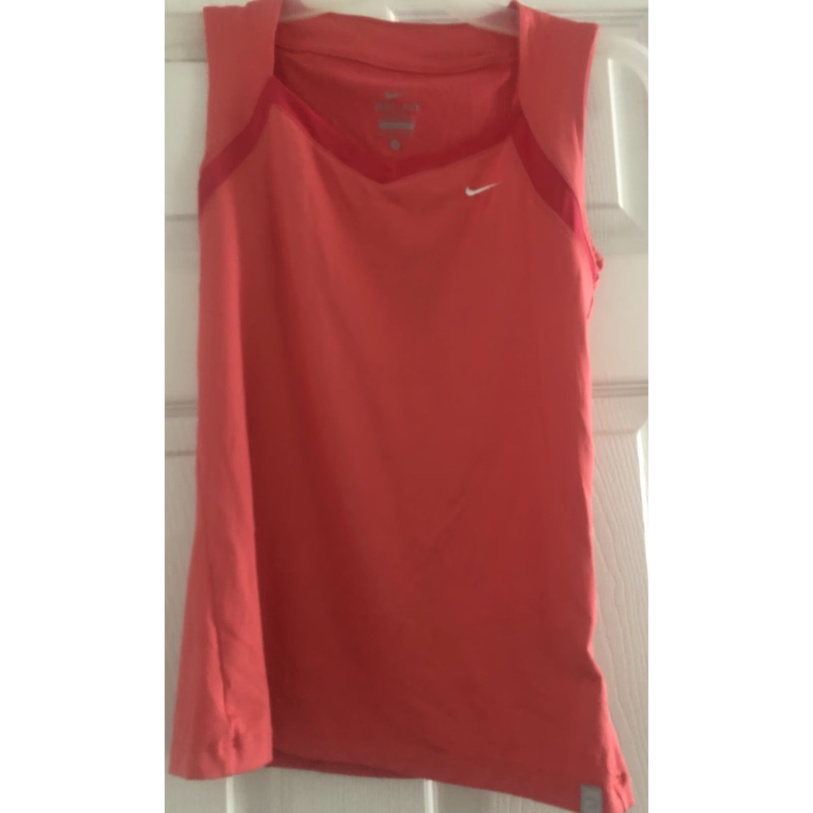 Nike Nike Women’s Tank Top Sleeveless Dri-Fit S Pink Small Athletic Regular Size S Size S / US 4 / IT 40 - 2 Thumbnail