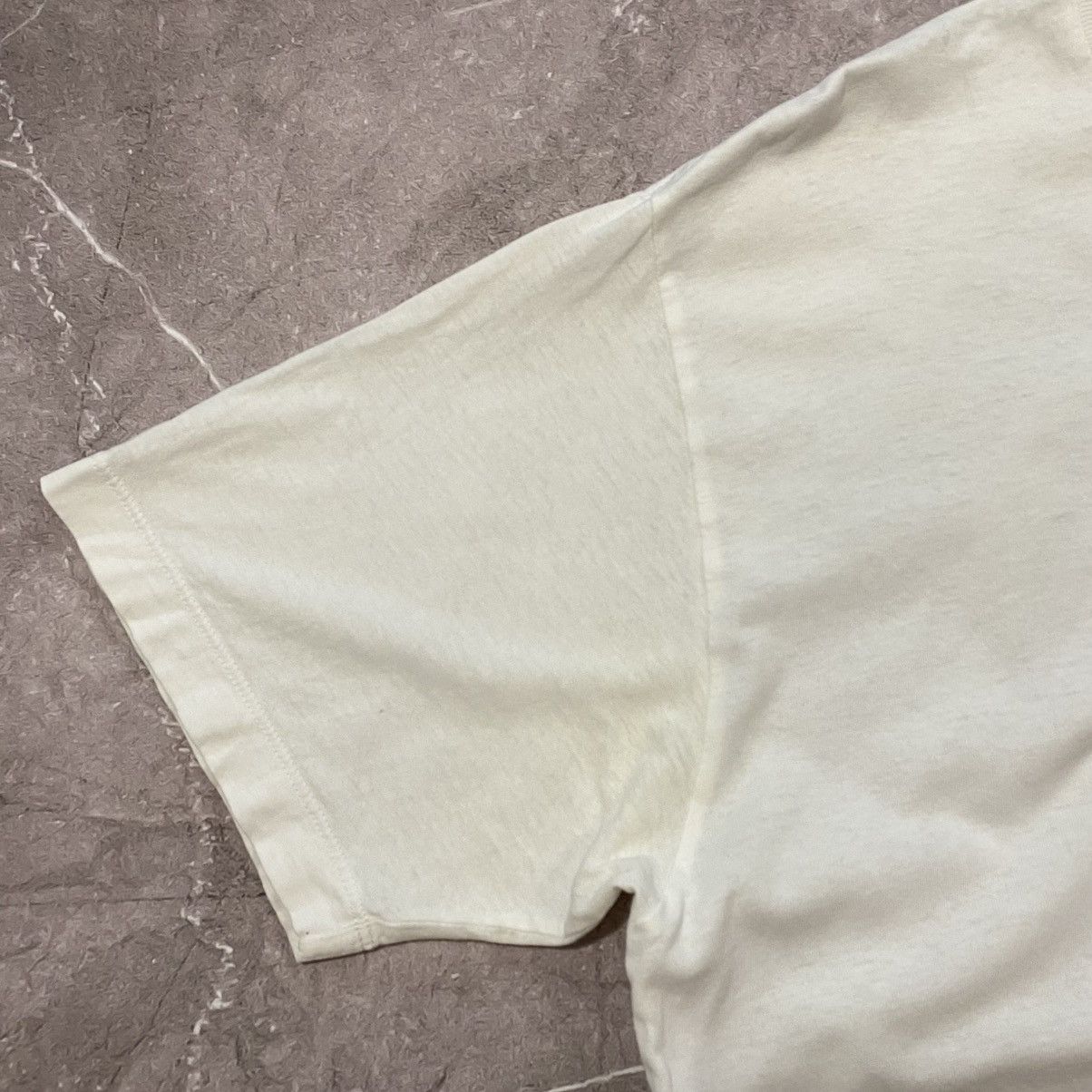 Massimo Osti STONE ISLAND TEE ARCHIVIO TEE TELA STELLA BIG LOGO Size US L / EU 52-54 / 3 - 3 Thumbnail