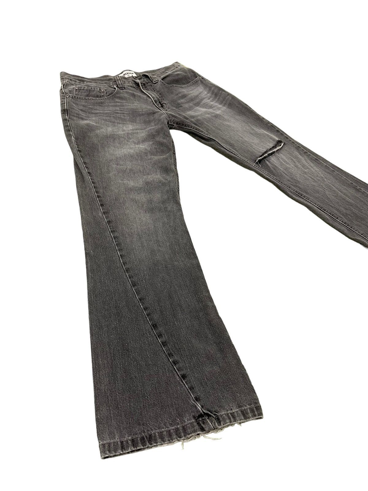 Japanese Brand Flare Jeans Barcedos Faded Distress Boot Cut 8🟦2 Size US 31 - 1 Thumbnail