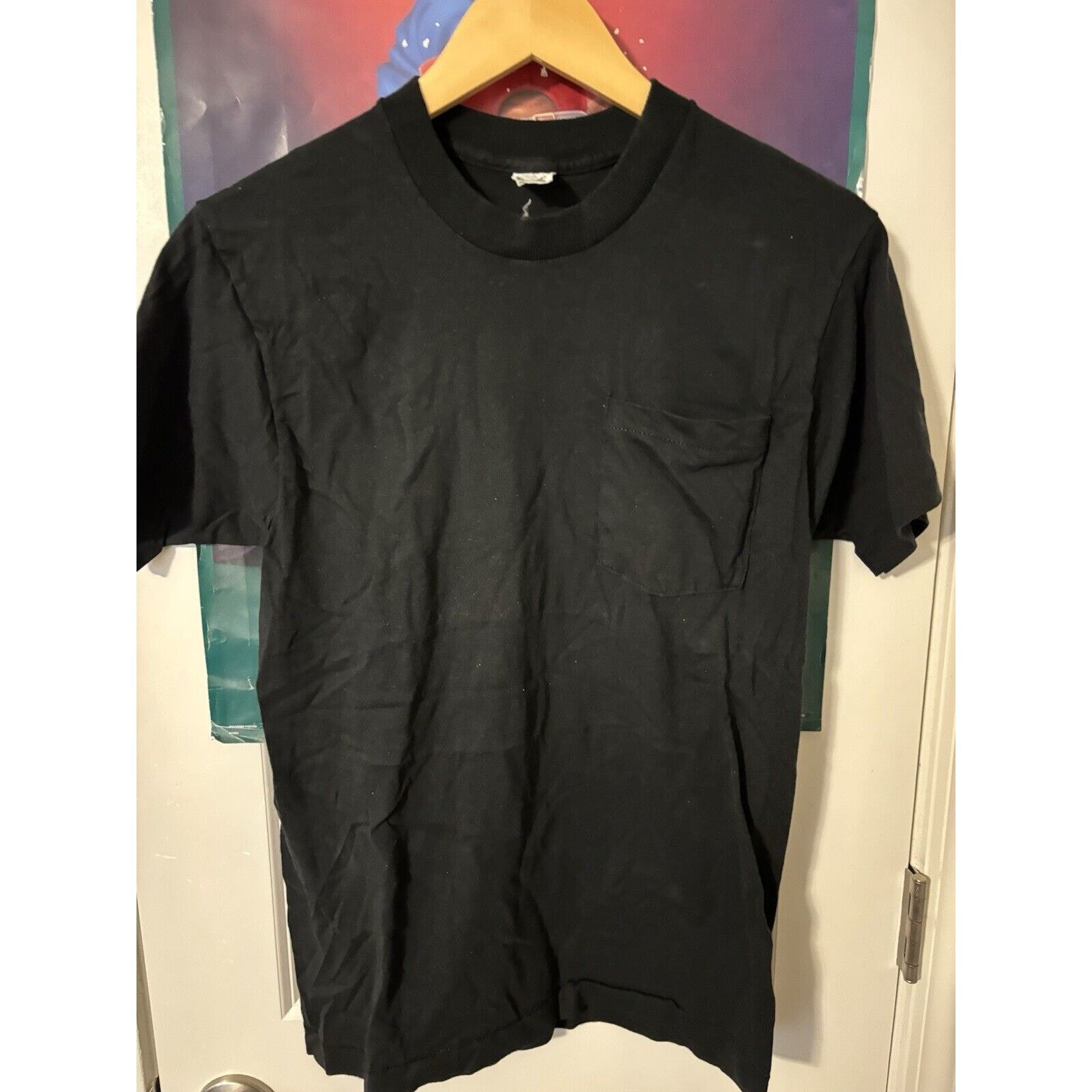 Fruit Of The Loom Vintage Faded Black Blank Shirt Brand Fruit Of The Loom Size US M / EU 48-50 / 2 - 2 Thumbnail