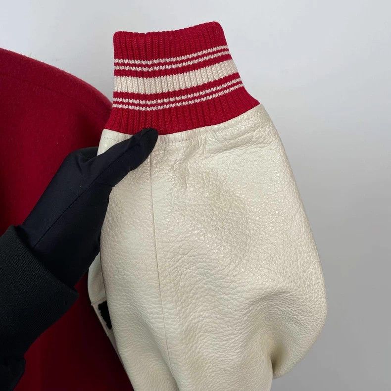 Louis Vuitton Louis Vuitton Red and white contrast stitching embroidered Size US M / EU 48-50 / 2 - 3 Thumbnail