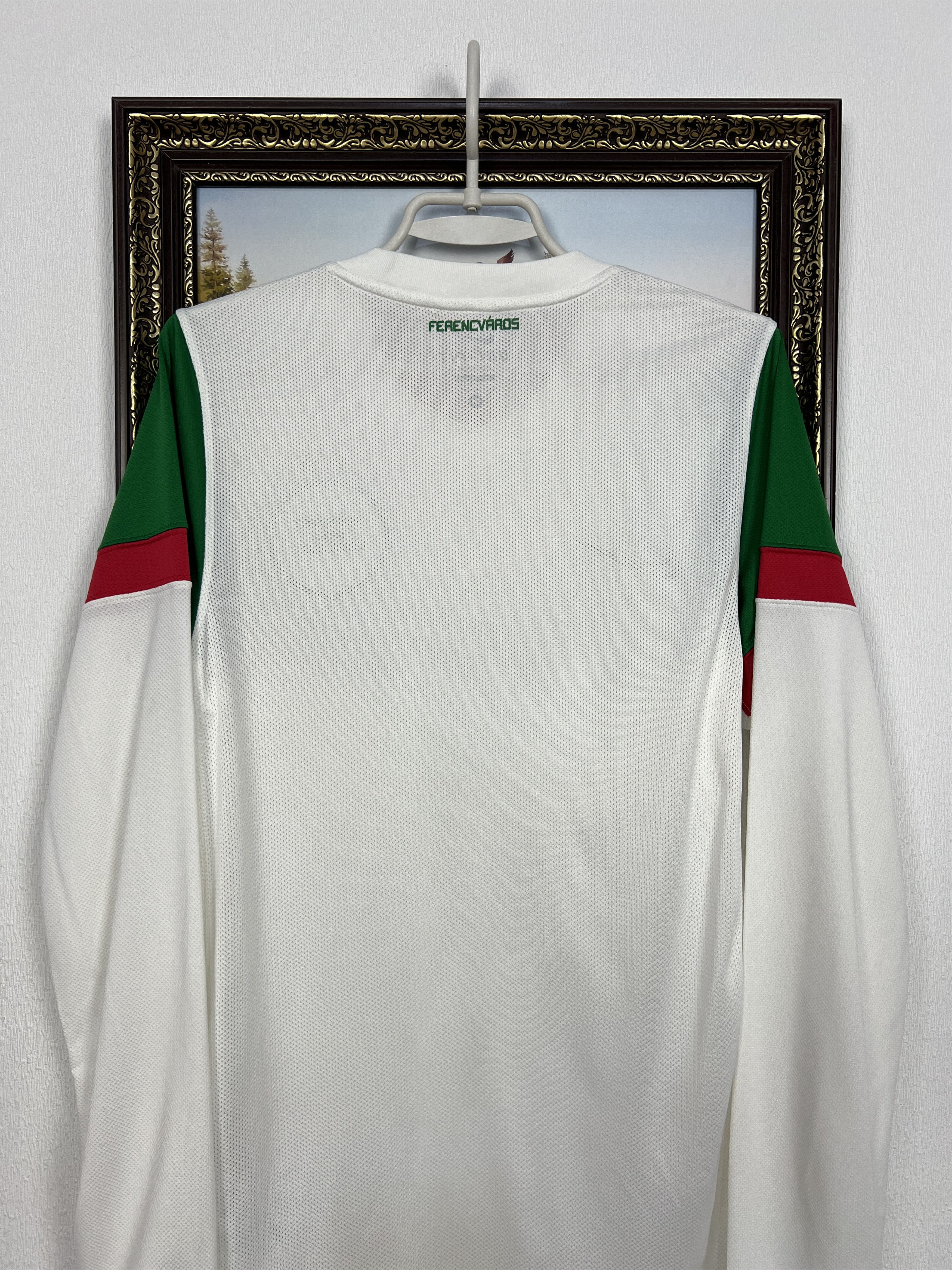 Nike Ferencvaros 2010 Away Football Shirt Soccer Nike Long Sleeve Size US M / EU 48-50 / 2 - 14 Thumbnail