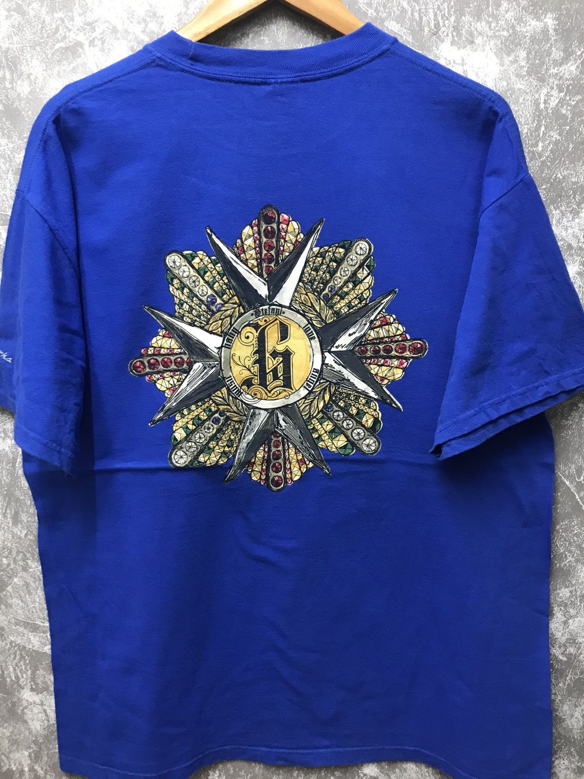 Band Tees Vintage 2005 Gwen Stefani Harajuku Loves Tour Size US L / EU 52-54 / 3 - 1 Thumbnail