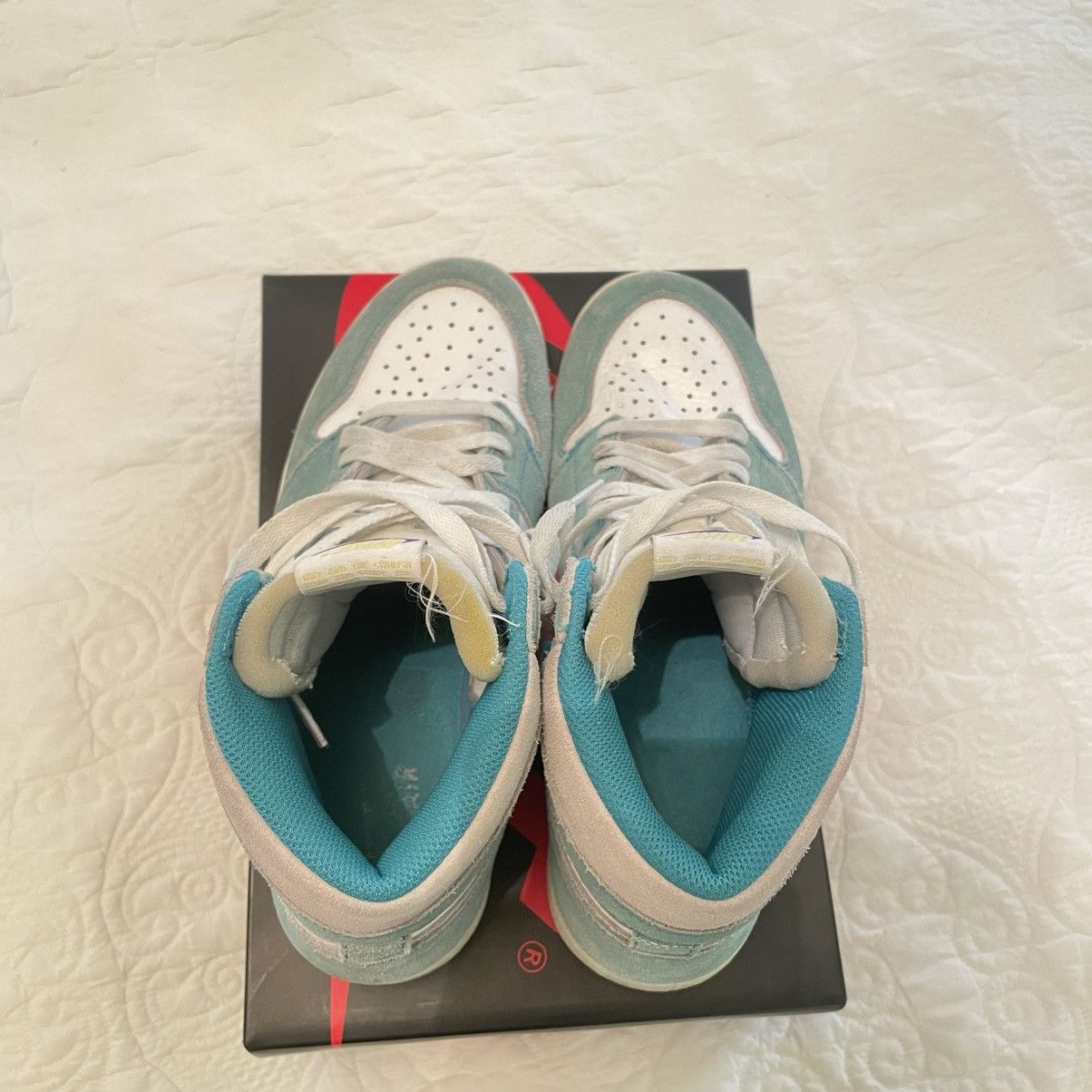 Nike Nike Air Jordan 1 “Turbo Green” Size US 9.5 / EU 42-43 - 3 Thumbnail