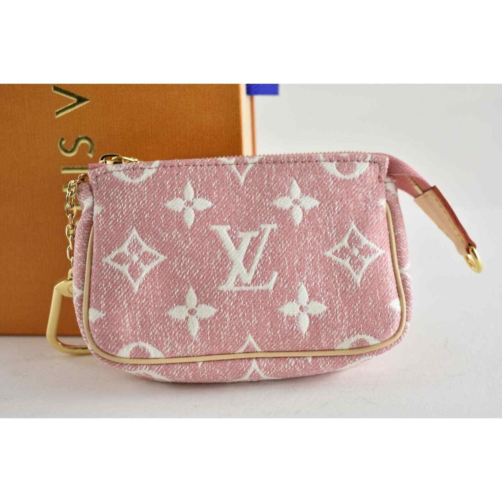 Louis Vuitton Louis Vuitton Denim Rose Pink Monogram Key Coin Purse Size ONE SIZE - 9 Thumbnail