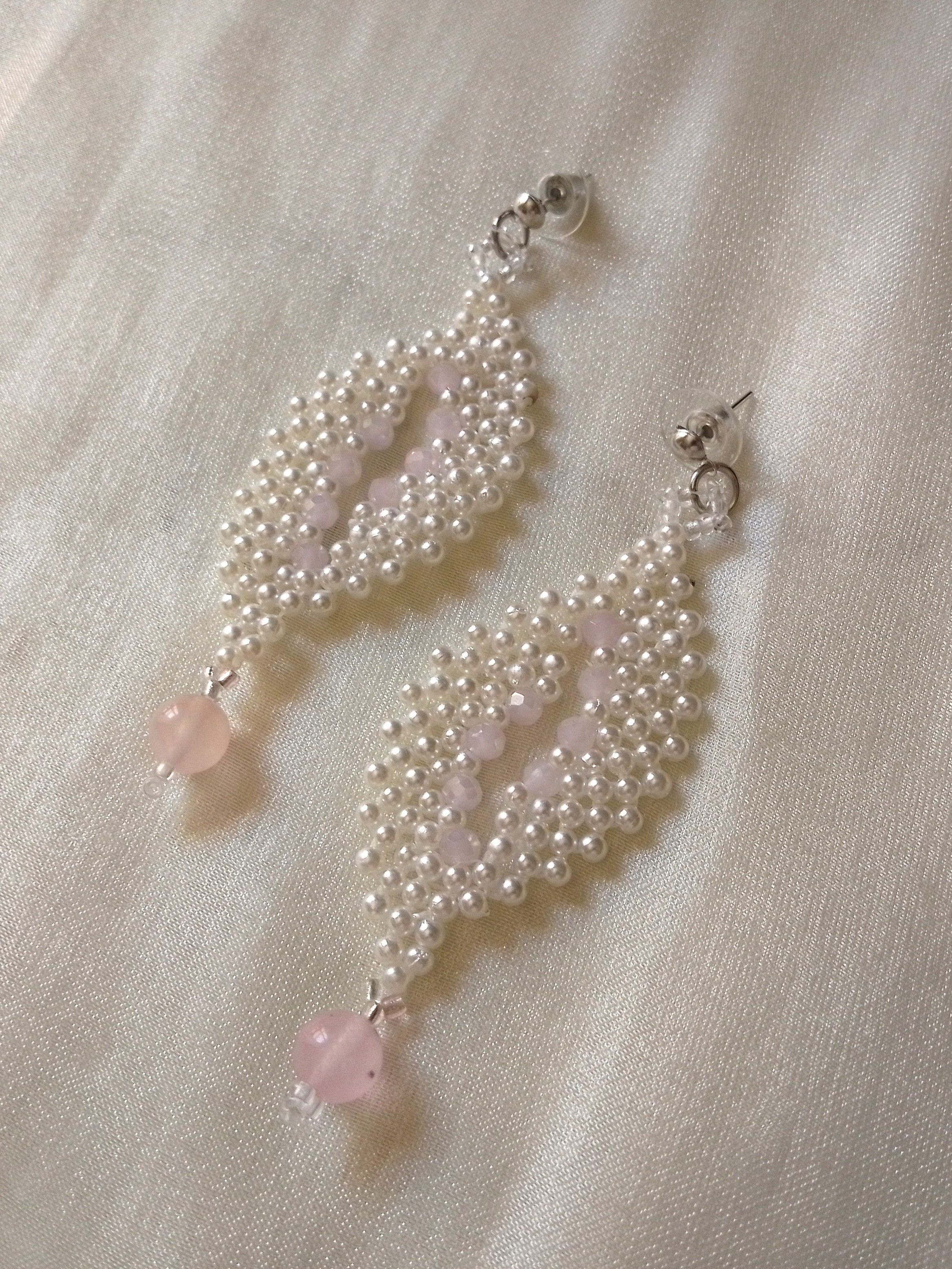 Handmade Dangling pearls earrings with natural rose quartz gemstones Size ONE SIZE - 3 Thumbnail