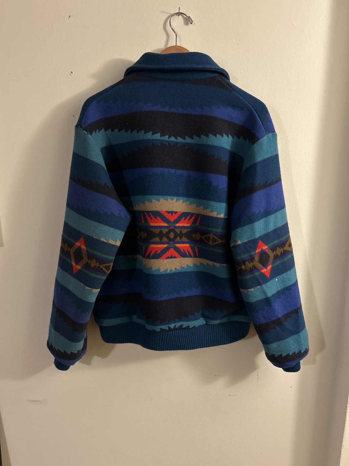 Pendleton VINTAGE MADE IN USA PENDLETON WEATERNWEAR AZTEC WOOL Medium Size US M / EU 48-50 / 2 - 2 Thumbnail